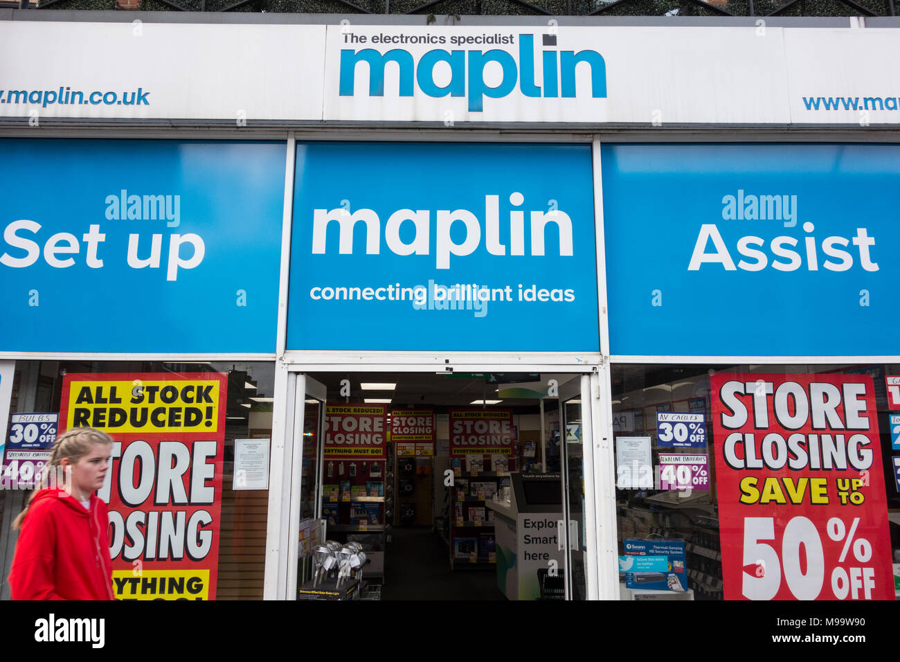 Store closure at Maplin, the electronics chain store, on King Street, Hammersmith, London, W8, UK Stock Photo