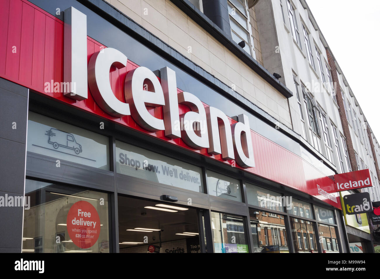 Iceland store uk england hires stock photography and images Alamy