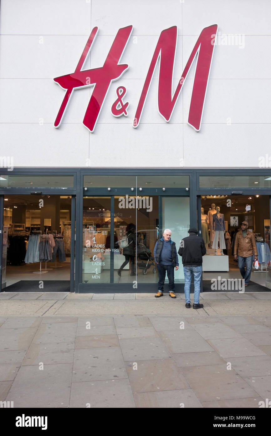 H&M Store front on King Street, Hammersmith, London, W6, UK Stock Photo -  Alamy