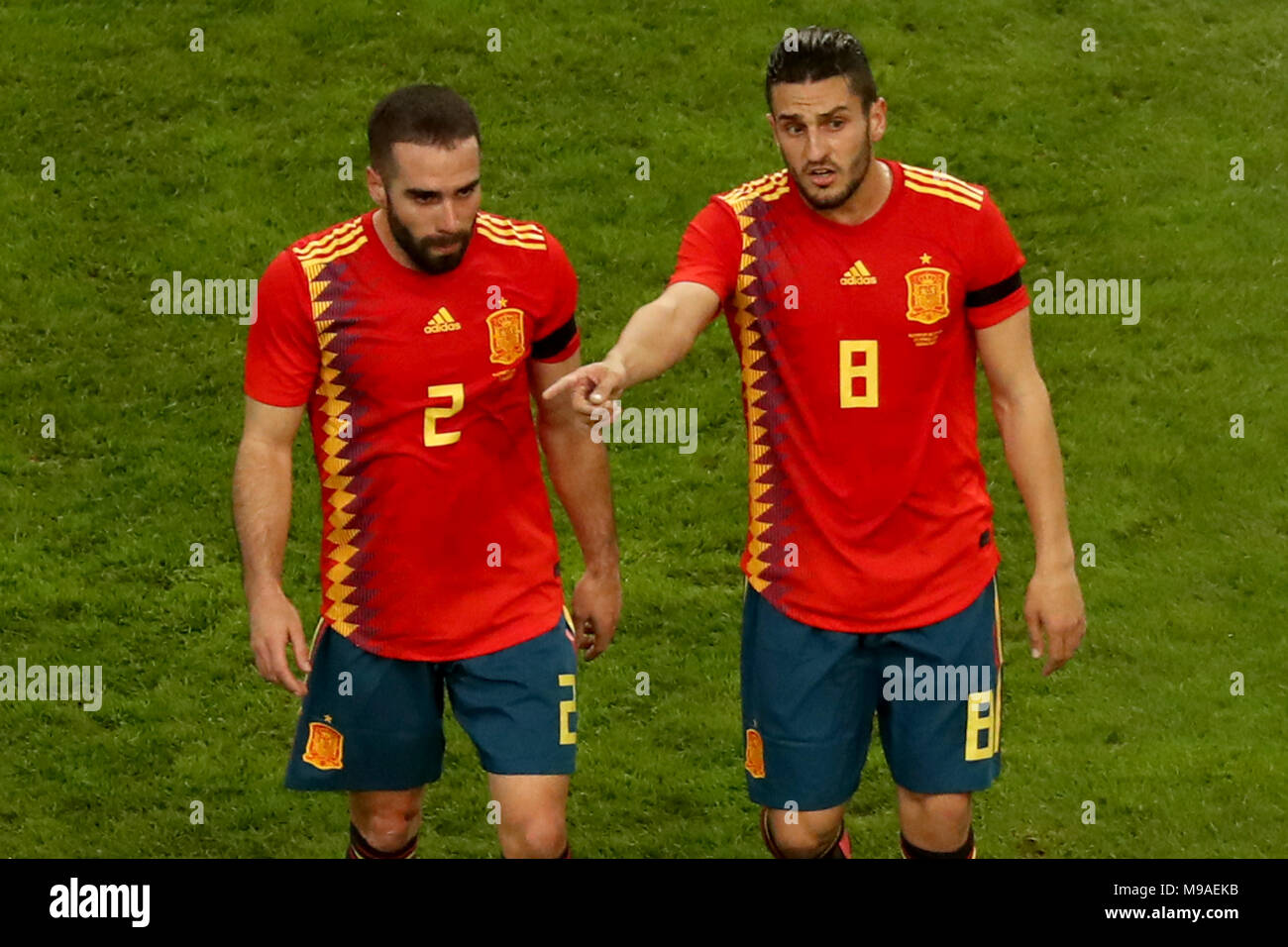 Soccer: Friendly match, Germany vs Spain, 23 March 2018 in the ESPRIT arena, Duesseldorf, Germany: Spain's Daniel Carvajal (L) and Koke walking during half-time. Photo: Christian Charisius/dpa Stock Photo