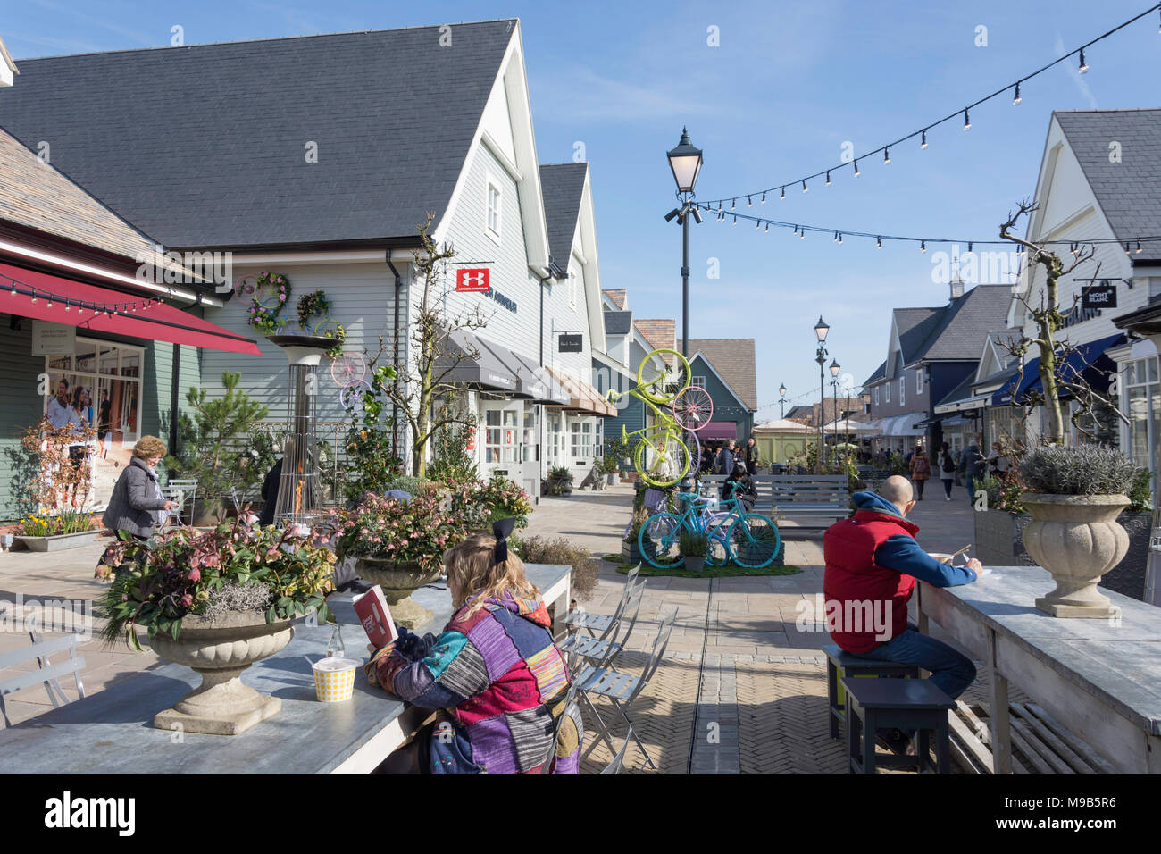 Bicester Village Inggris Foto Stok Unduh Gambar Sekarang Bicester ...