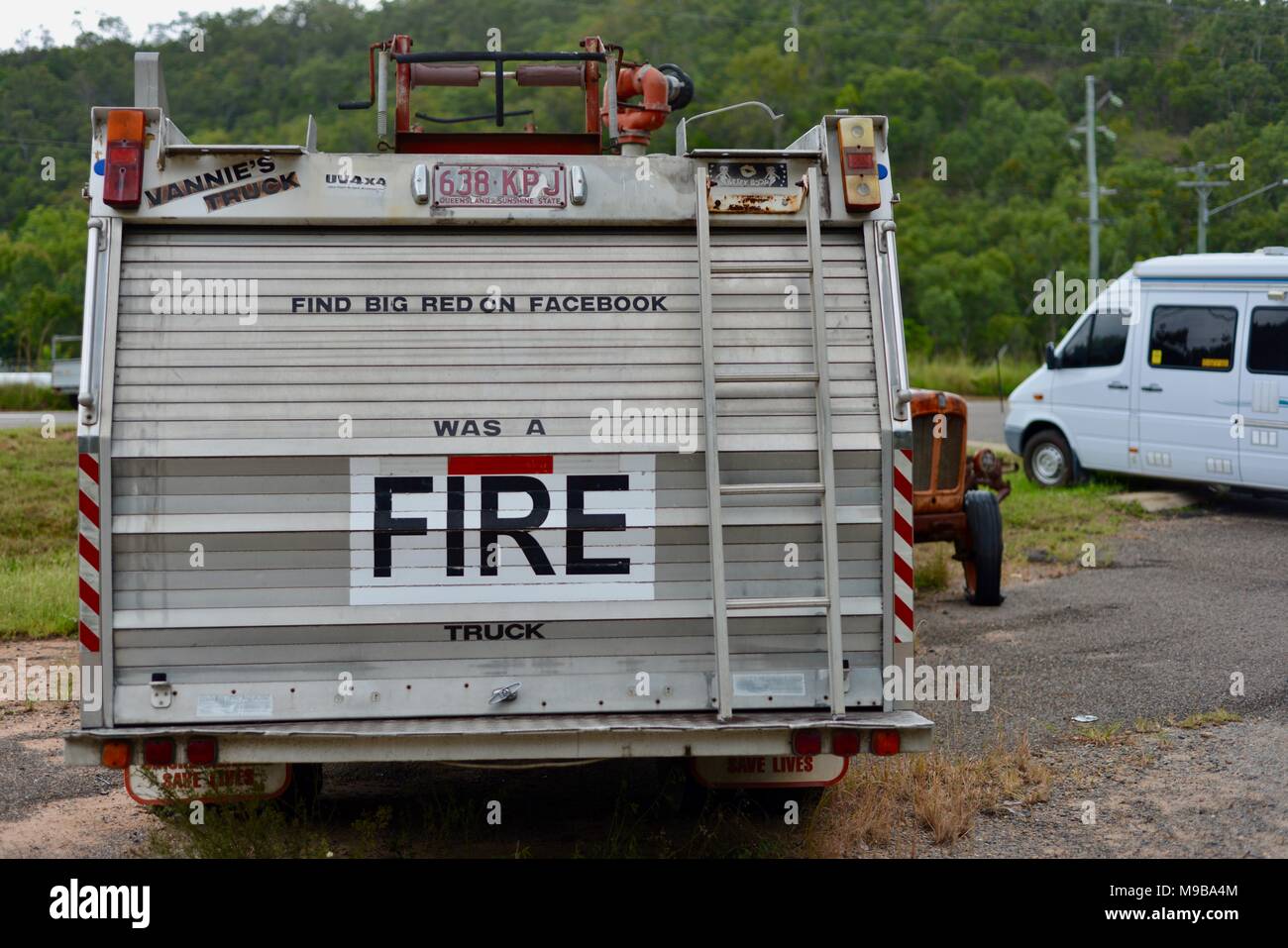 Old was a fire truck big red, Rollingstone Hotel and local pub, near  Townsville, Queensland, Australia Stock Photo - Alamy