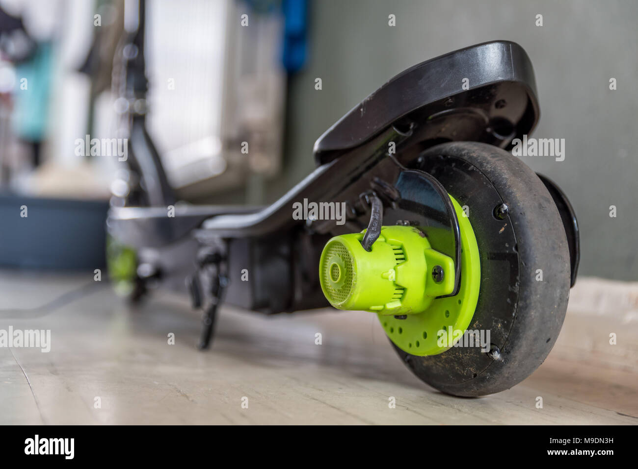 Electric scooter handlebars hires stock photography and images Alamy