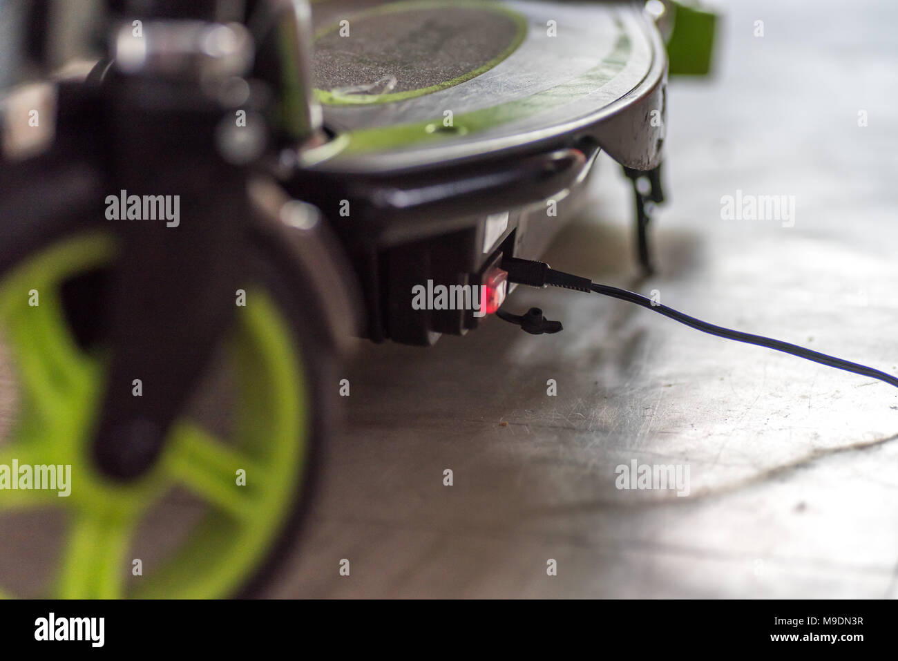 Electric scooter handlebars hires stock photography and images Alamy