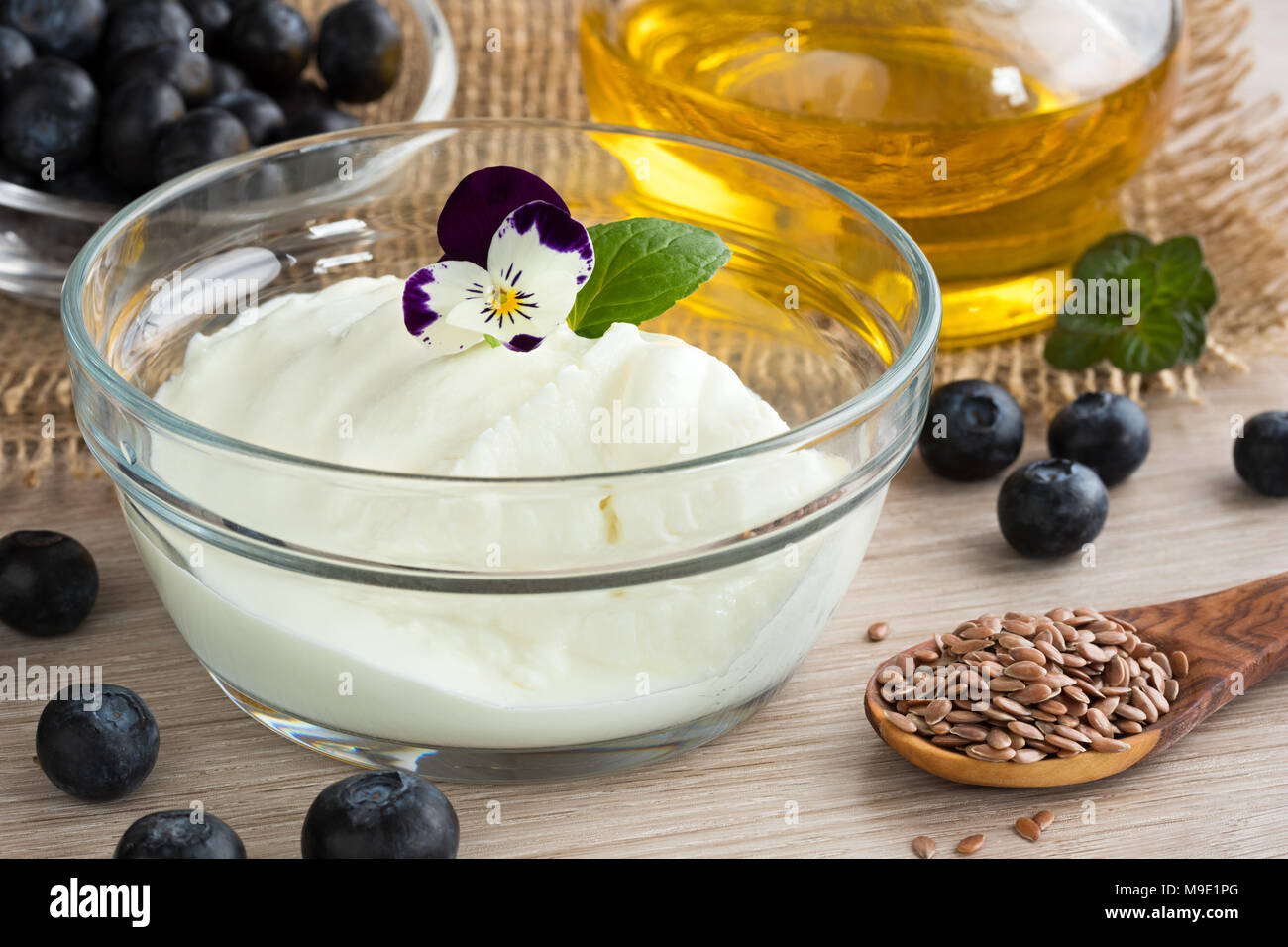 Cottage Cheese With Flax Seed Oil Blueberries Flax Seeds And