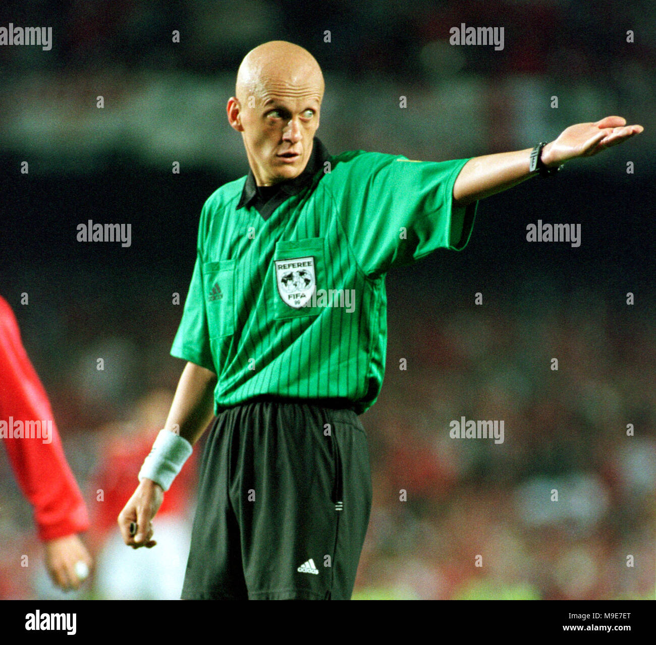 Stadium Camp Nou, Barcelona, Spain 26.5.1999 UEFA Champions League Final : Manchester United vs  FC Bayern Munich 2:1 --- referee Pierluigi COLLINA (ITA) Stock Photo