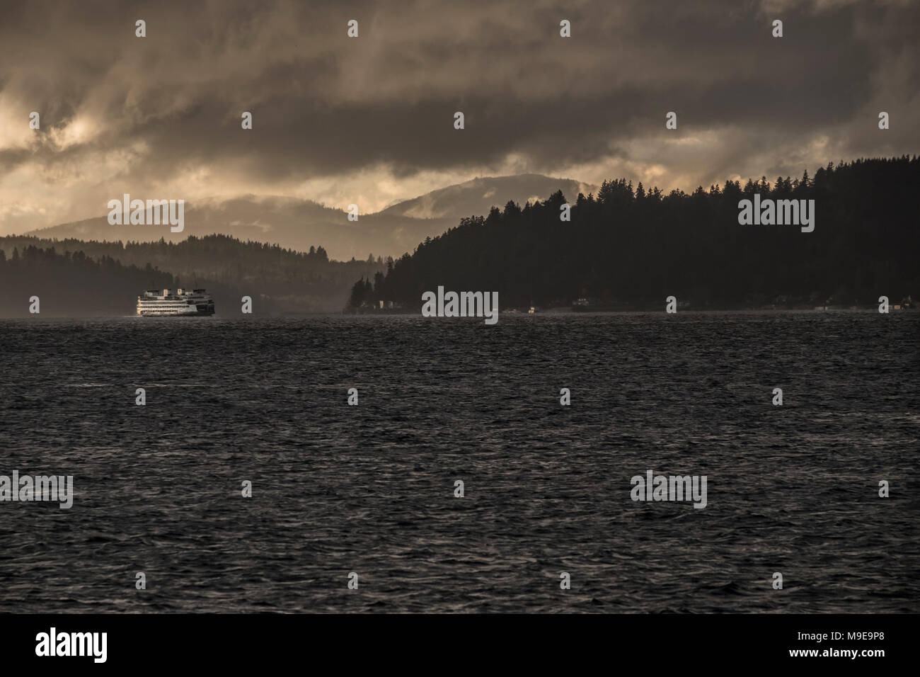 Ferryboat crossing Puget Sound near Seattle, Washington Stock Photo