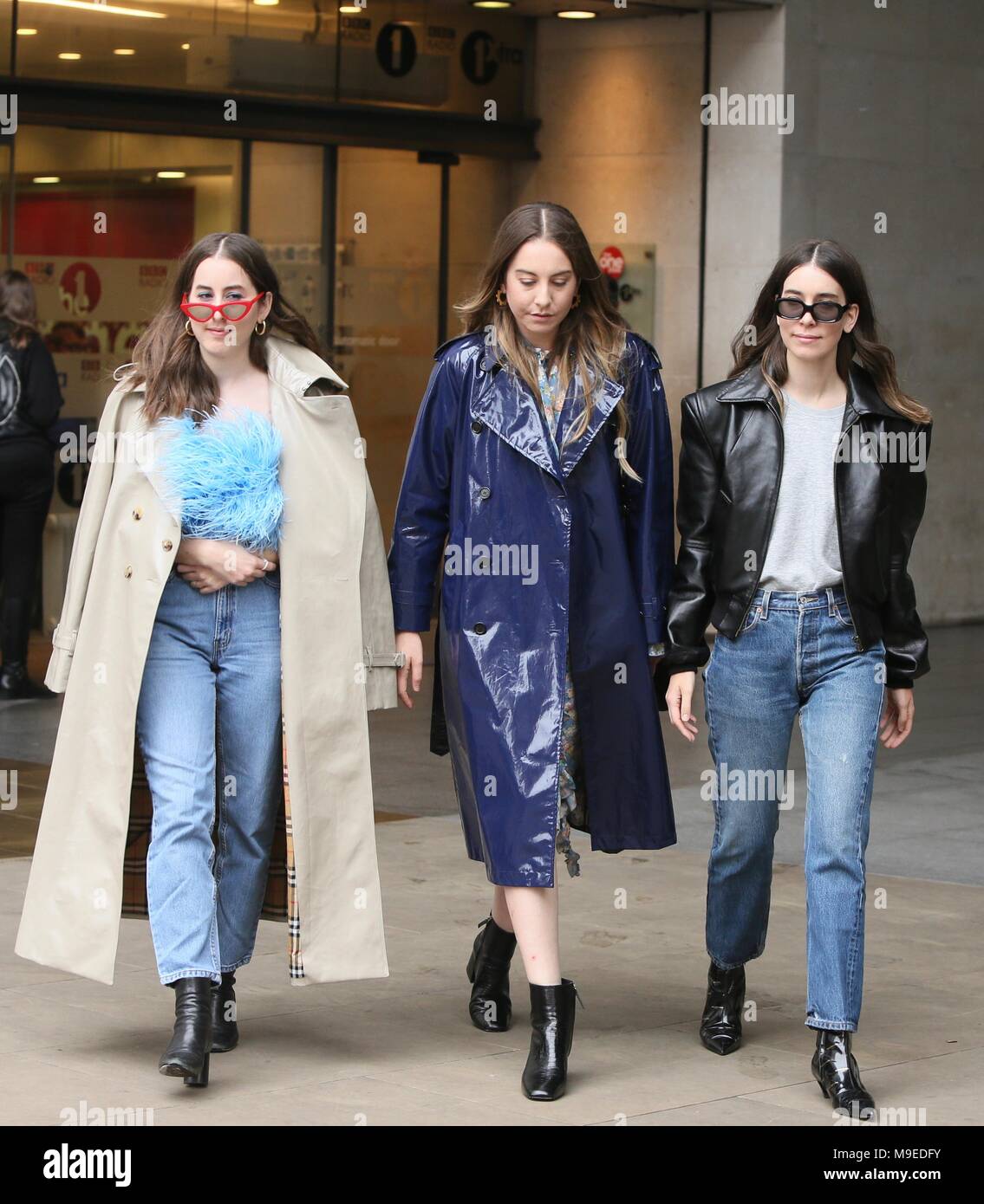 Paparazzi Danielle Haim nude (17 photos), Ass, Cleavage, Instagram, in bikini 2018 Paparazzi Danielle Haim nude (79 photos), Ass, Leaked, Feet, braless 2015
