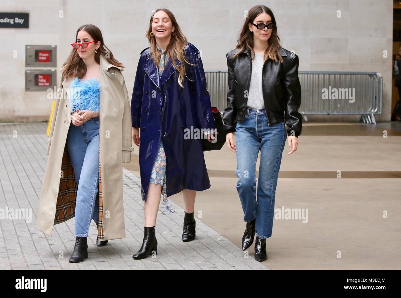 Paparazzi Danielle Haim nude (24 photos), Tits, Cleavage, Boobs, lingerie 2020 Paparazzi Danielle Haim naked (29 foto and video), Tits, Cleavage, Instagram, in bikini 2015