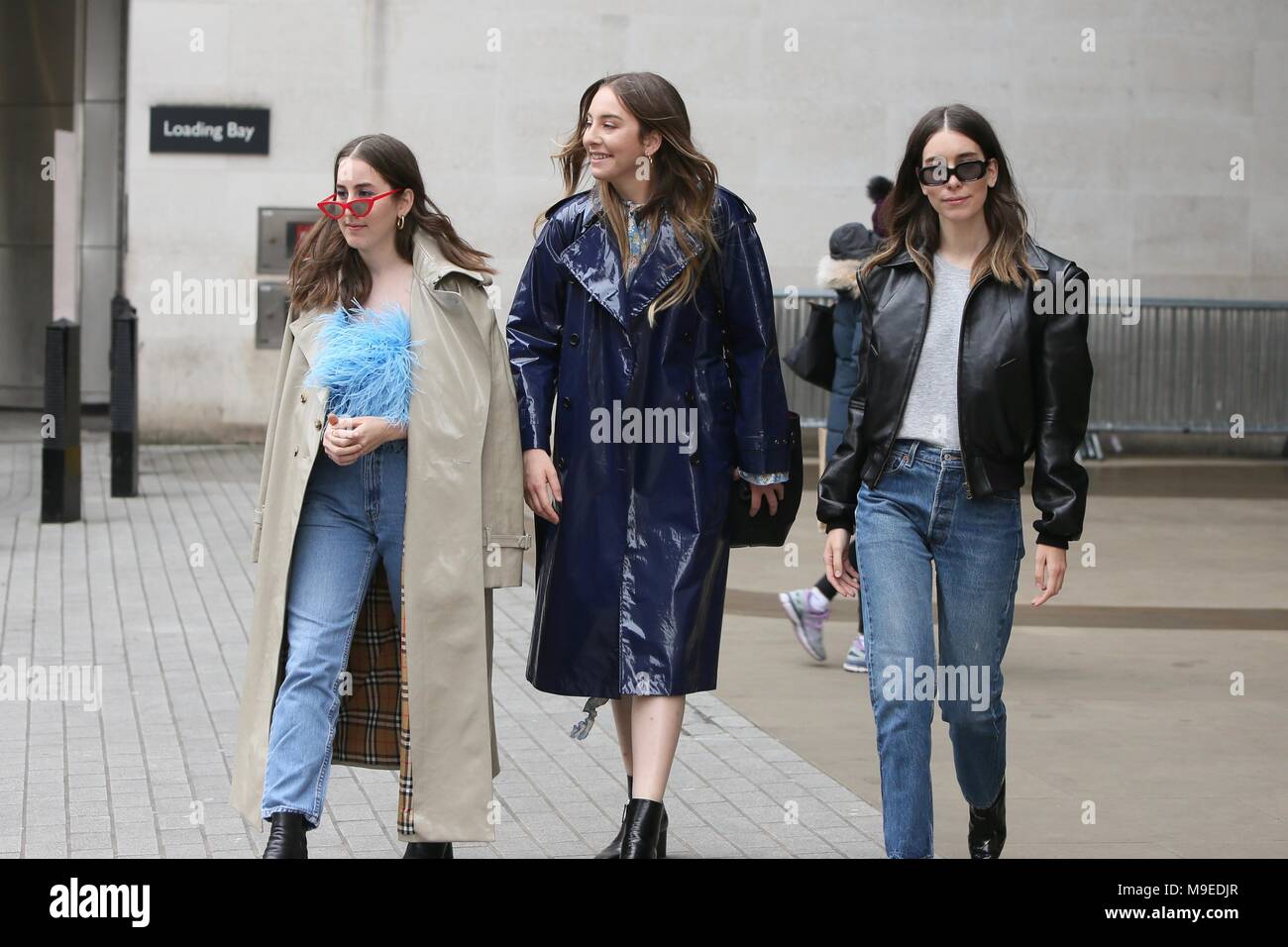 Paparazzi Danielle Haim nude (33 foto and video), Ass, Fappening, Feet, in bikini 2006 Paparazzi Danielle Haim nudes (12 photo), Ass, Hot, Feet, butt 2019