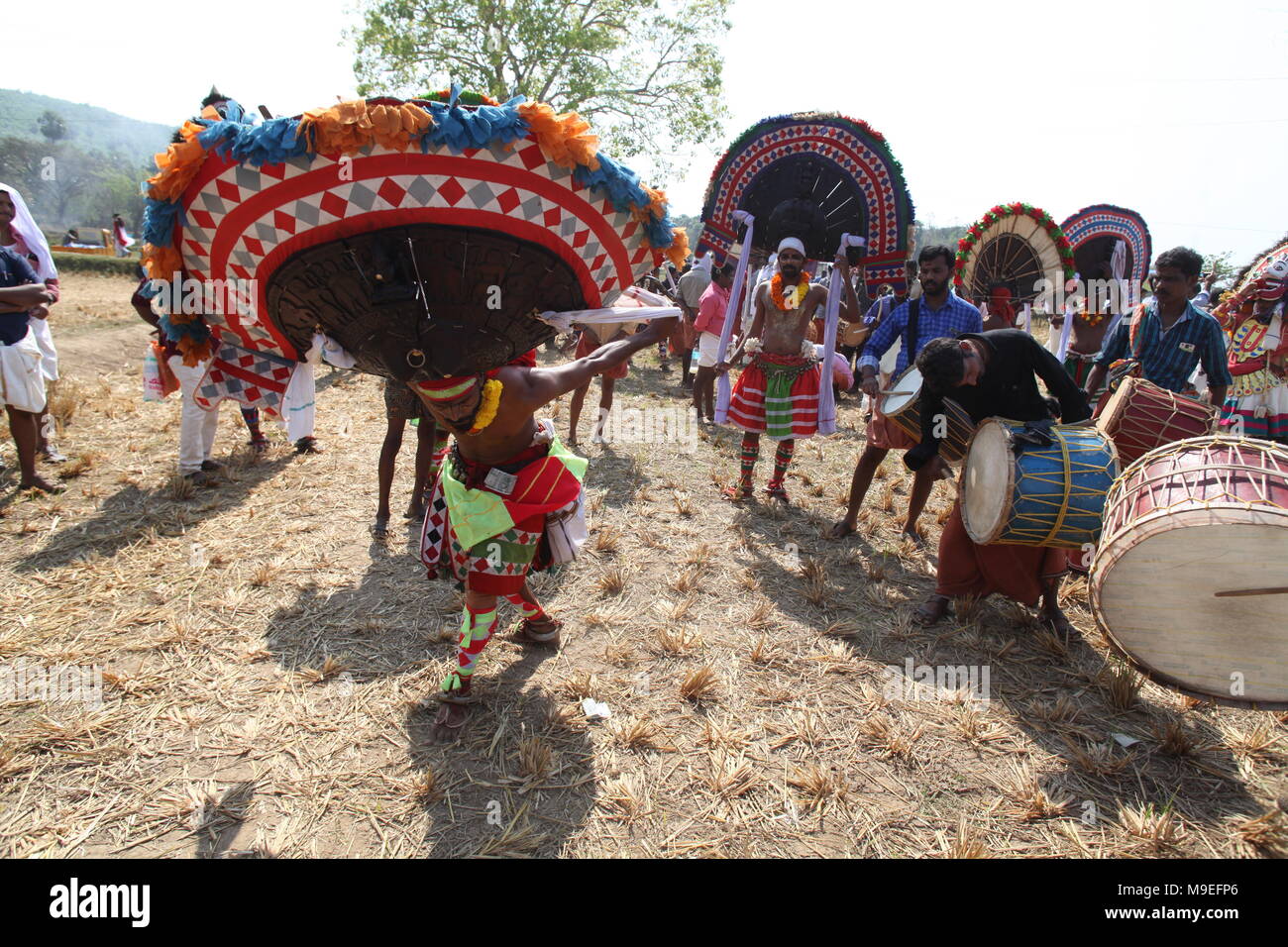 Lord siva and kaali hi-res stock photography and images - Alamy