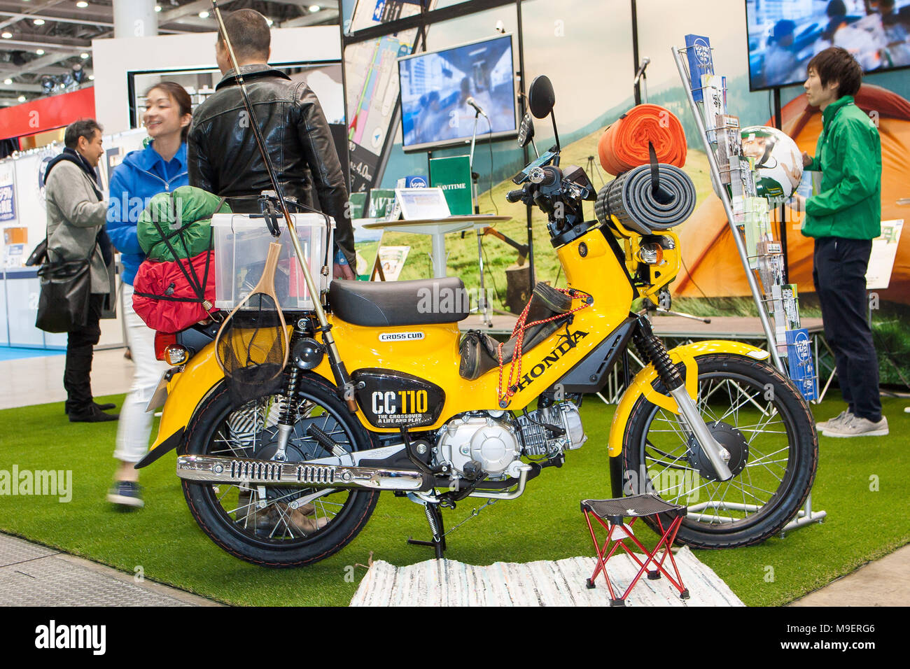 Honda Dream Cross Cup High Resolution Stock Photography And Images Alamy