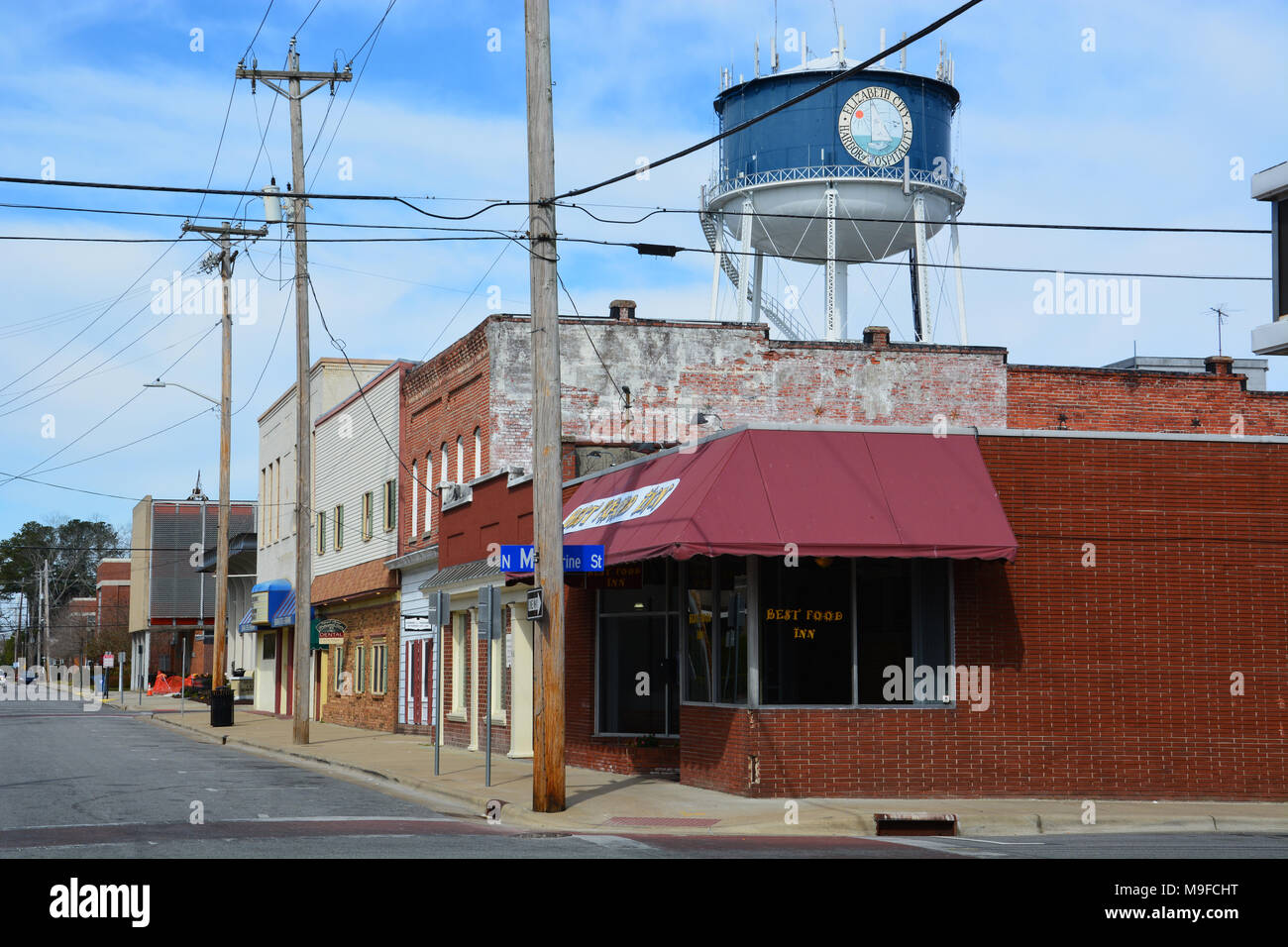 A quiet Saturday morning in historic downtown Elizabeth City, a small town in rural north-eastern North Carolina. Stock Photo