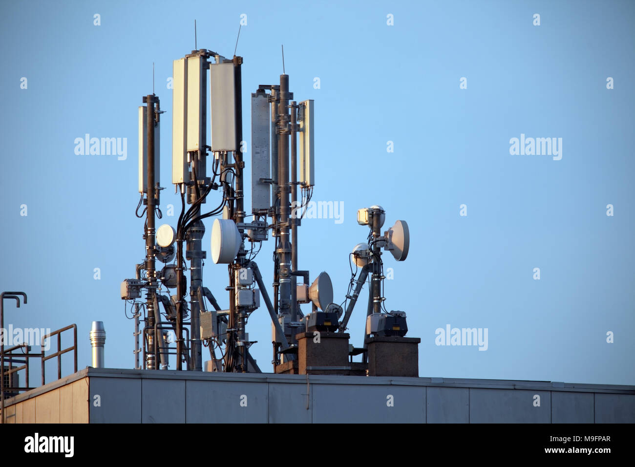 Mobilfunk Antennen Stock Photo
