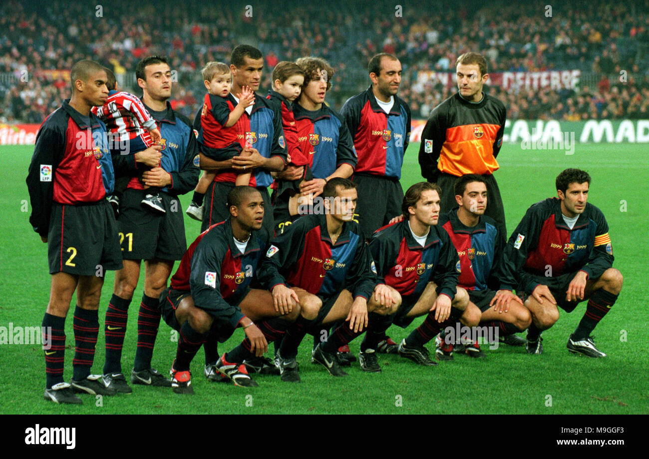 Camp Nou Stadium Barcelona, Spain, 18 12. 1999. Primera Division La Liga  season 1999/2000 FC Barcelona vs Atletico Madrid 2:1 --- Team Barcelona,  top row from left: Michael REIZIGER, LUIS ENRIQUE, RIVALDO,