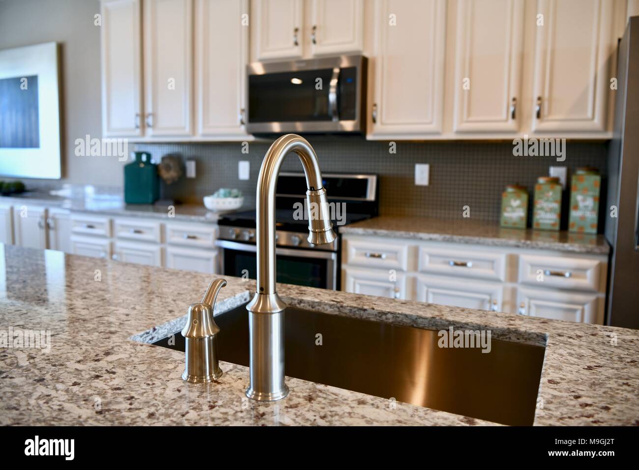 Inside interior kitchen hi-res stock photography and images - Alamy
