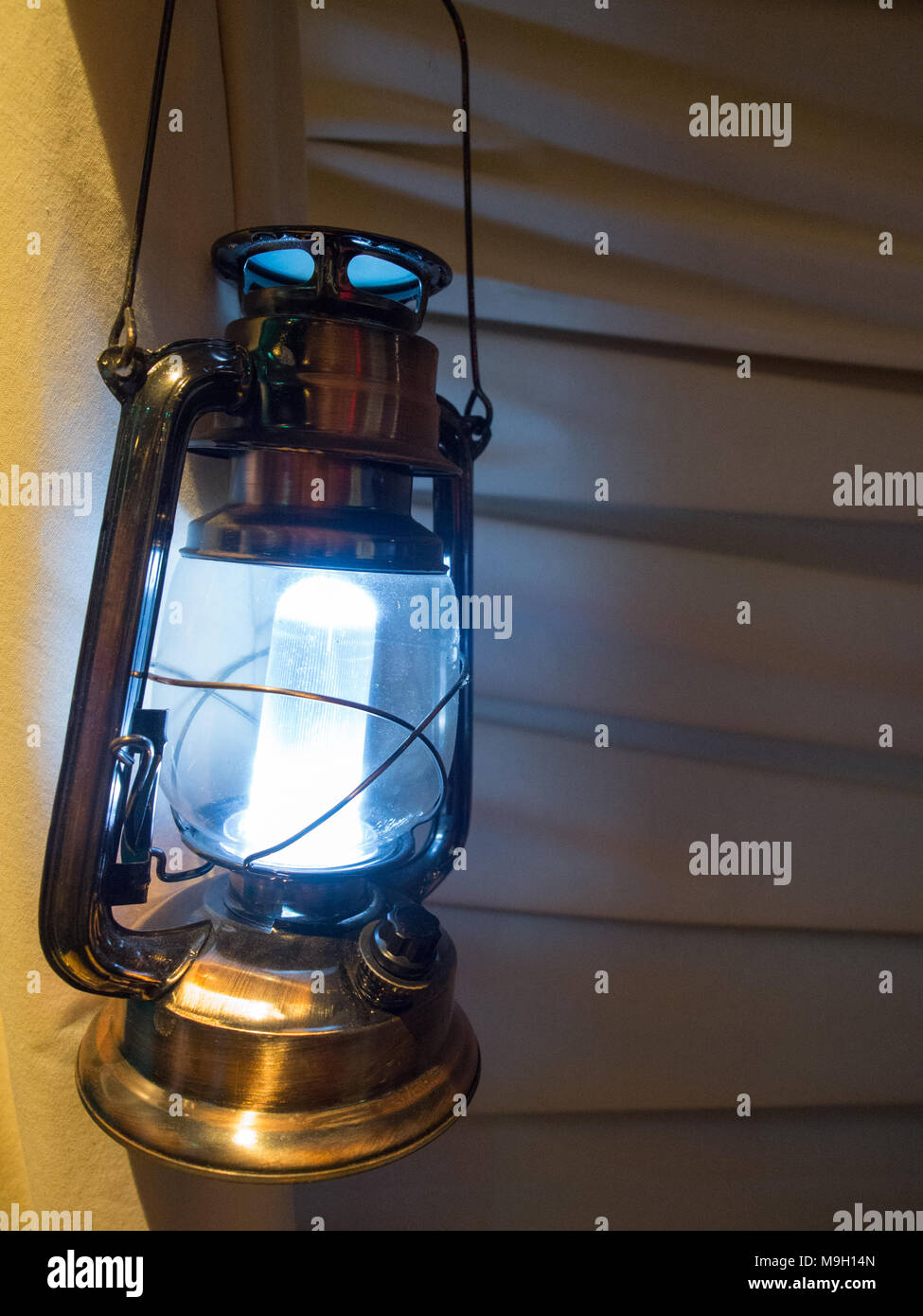 Hanging metal lantern hi-res stock photography and images - Alamy