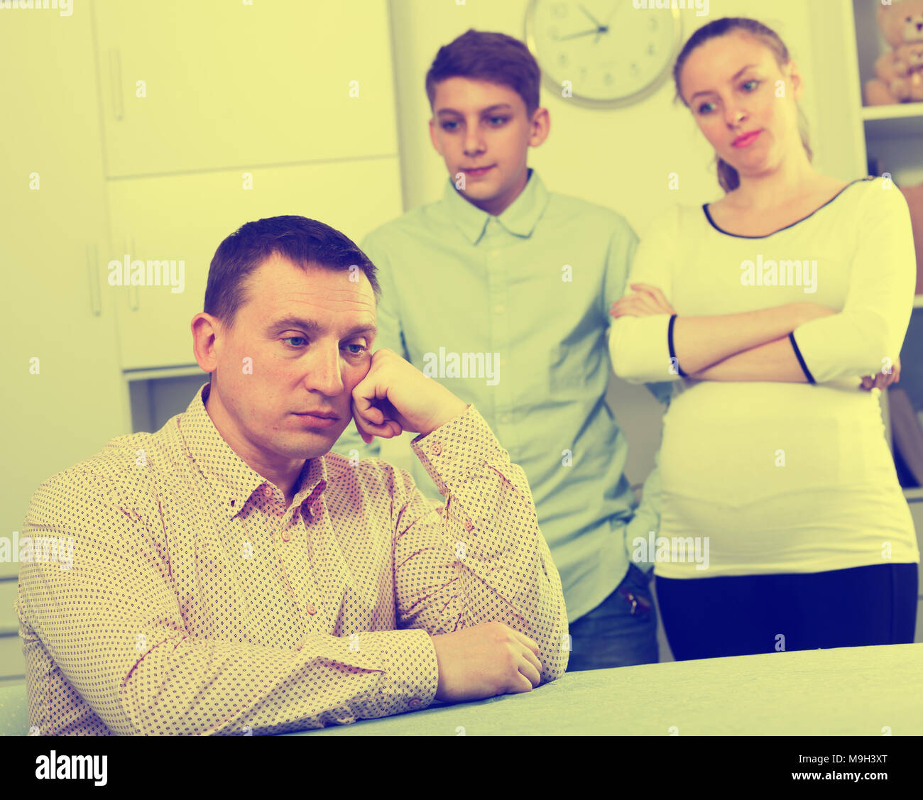 Mother son wife tension hi-res stock photography and images - Alamy