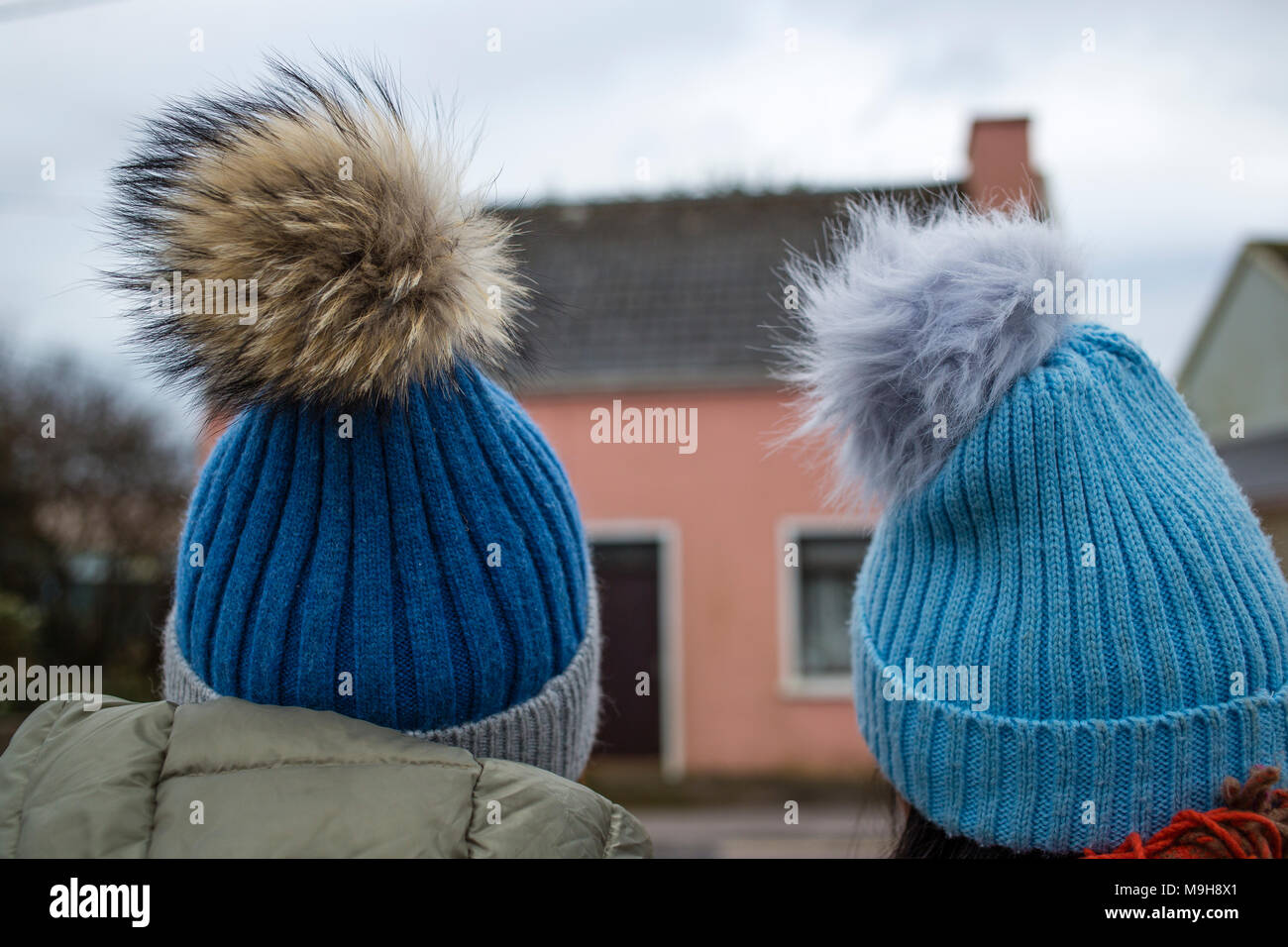 Wearing wooly woolly hat hires stock photography and images Alamy