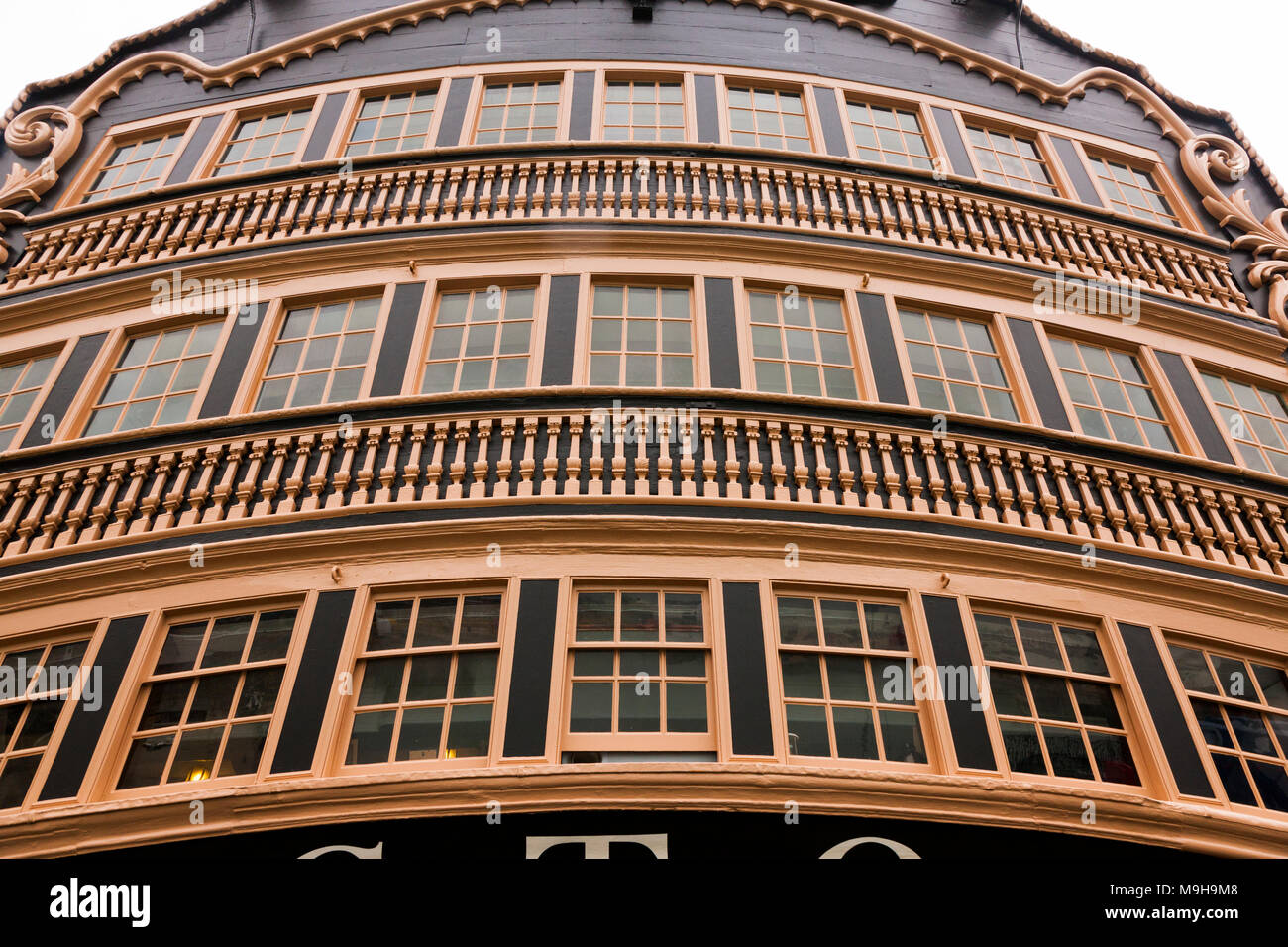 Windows at back / aft (stern galleries / gallery) of Admiral Lord Nelson 's flagship HMS Victory. Portsmouth Historic Dockyard / Dockyards UK (95) Stock Photo