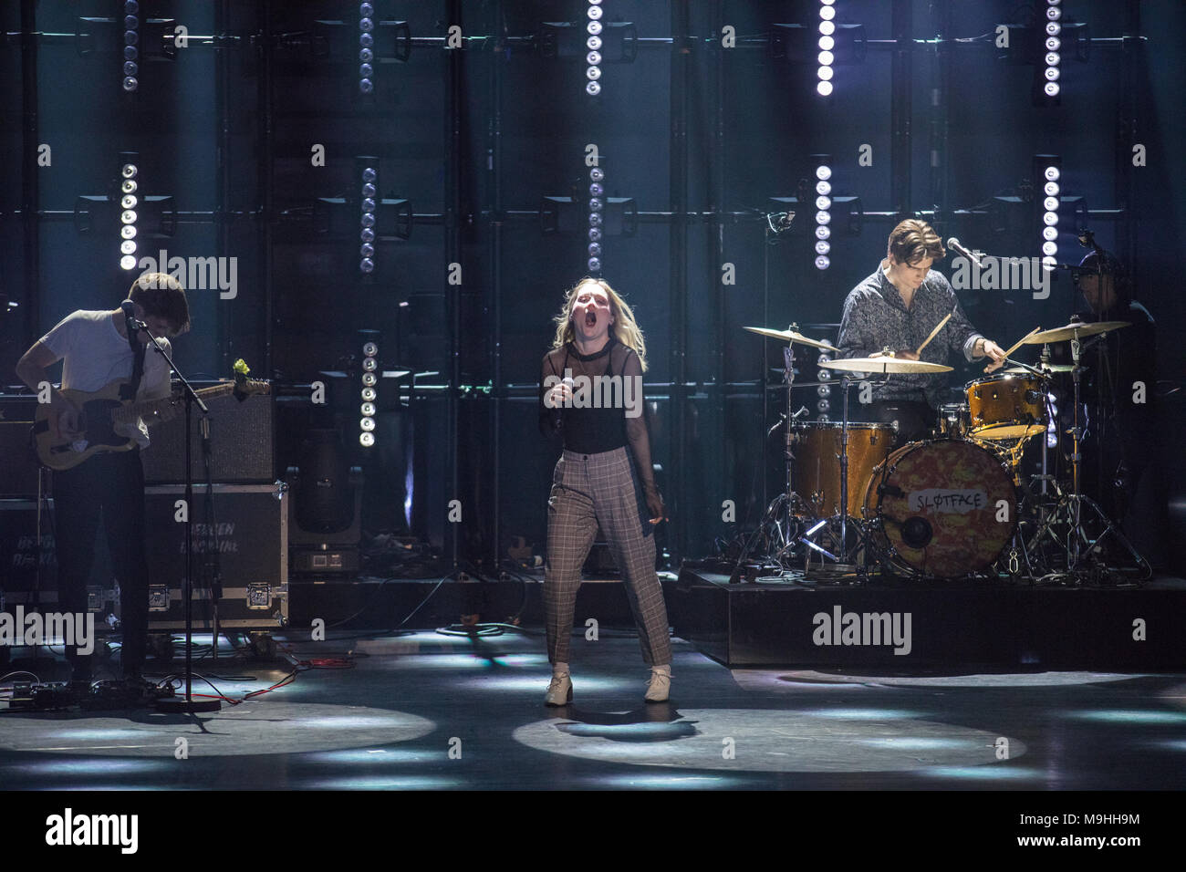 Norway, Oslo - February 25, 2018. The Norwegian pop-rock band Sløtface (formerly known as Slutface) performs live during the Norwegian Grammy Awards, Spellemannprisen 2017, at Oslo Konserthus in Oslo. (Photo credit: Gonzales Photo - Stian S. Moller). Stock Photo