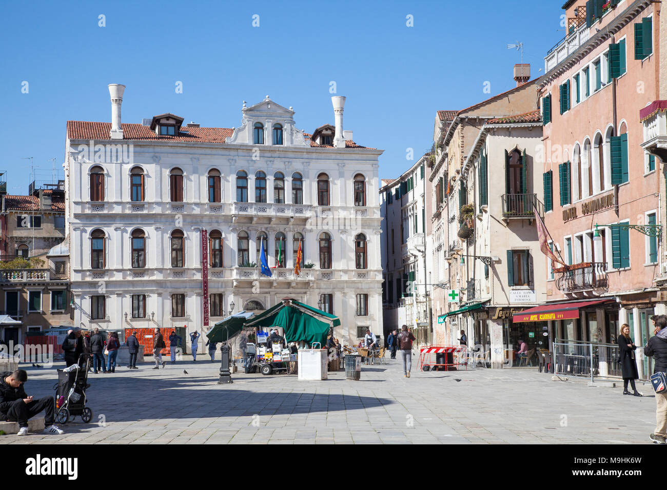 Campo Santa Maria Formosa, Castello, Venice, Veneto, Italy with Palazzo Priuli Ruzzini Stock Photo - Alamy