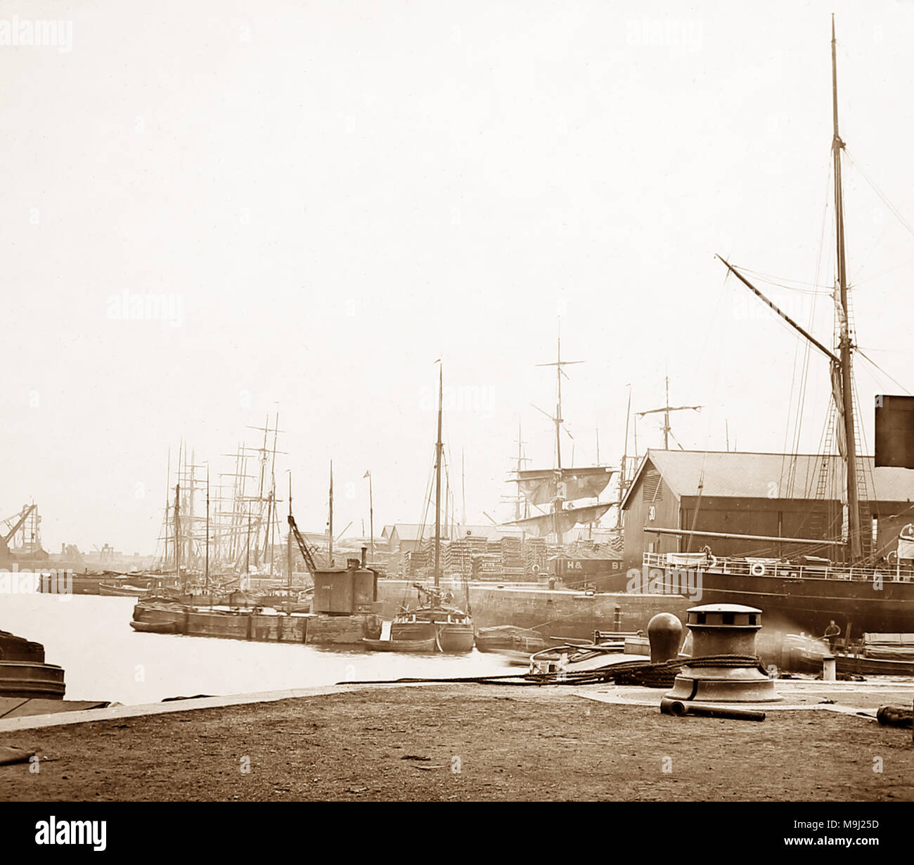Hull docks, Victorian period Stock Photo