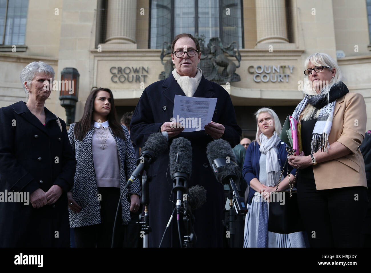 Roger Colvin speaks to the media outside Oxford Crown Court after the Southern Health NHS Foundation Trust was fined £2 million following the death of his wife Teresa Colvin and another patient, Connor Sparrowhawk, at Slade House care unit in Oxford. Stock Photo