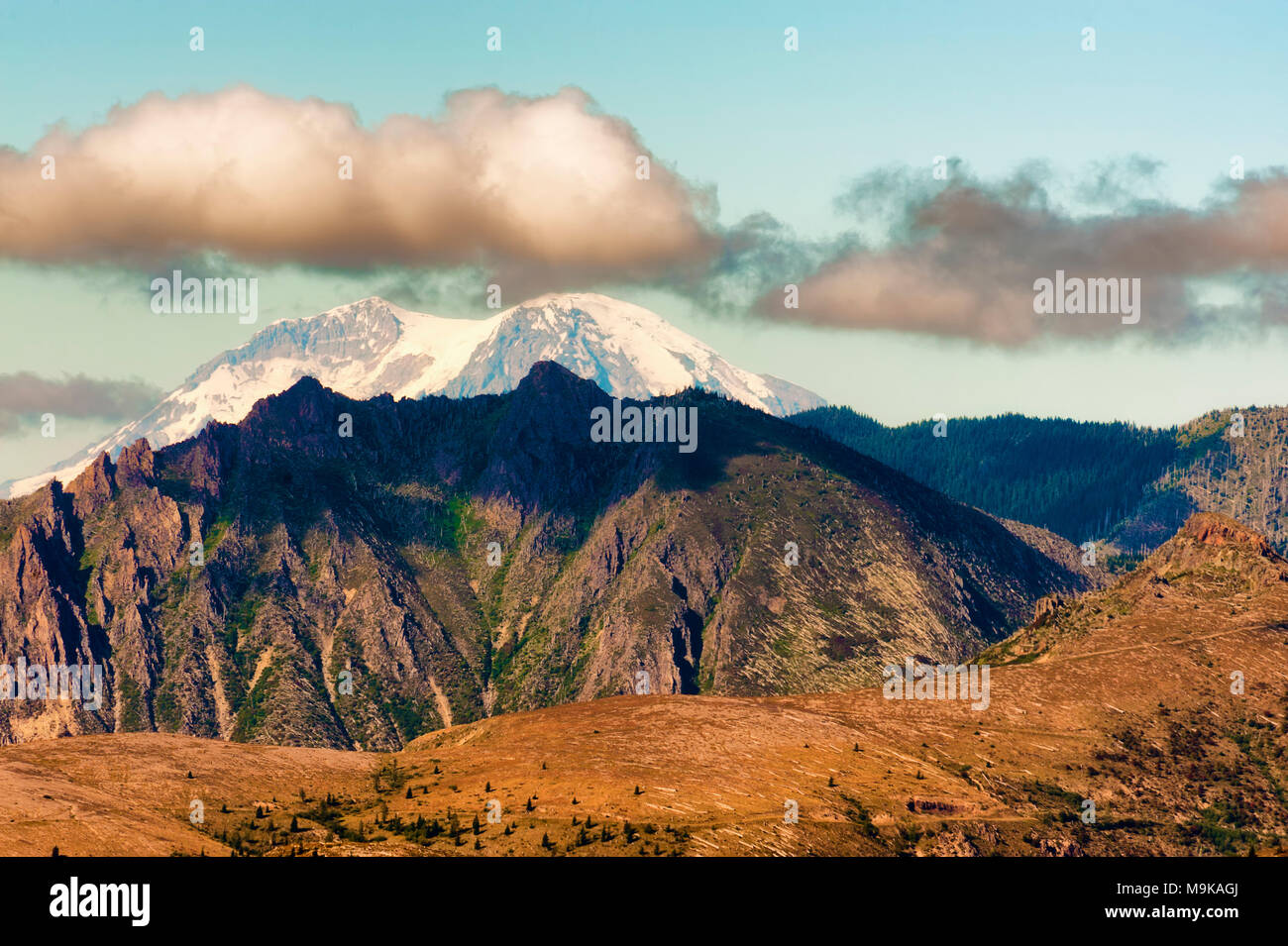Mt st helens eruption hi-res stock photography and images - Alamy