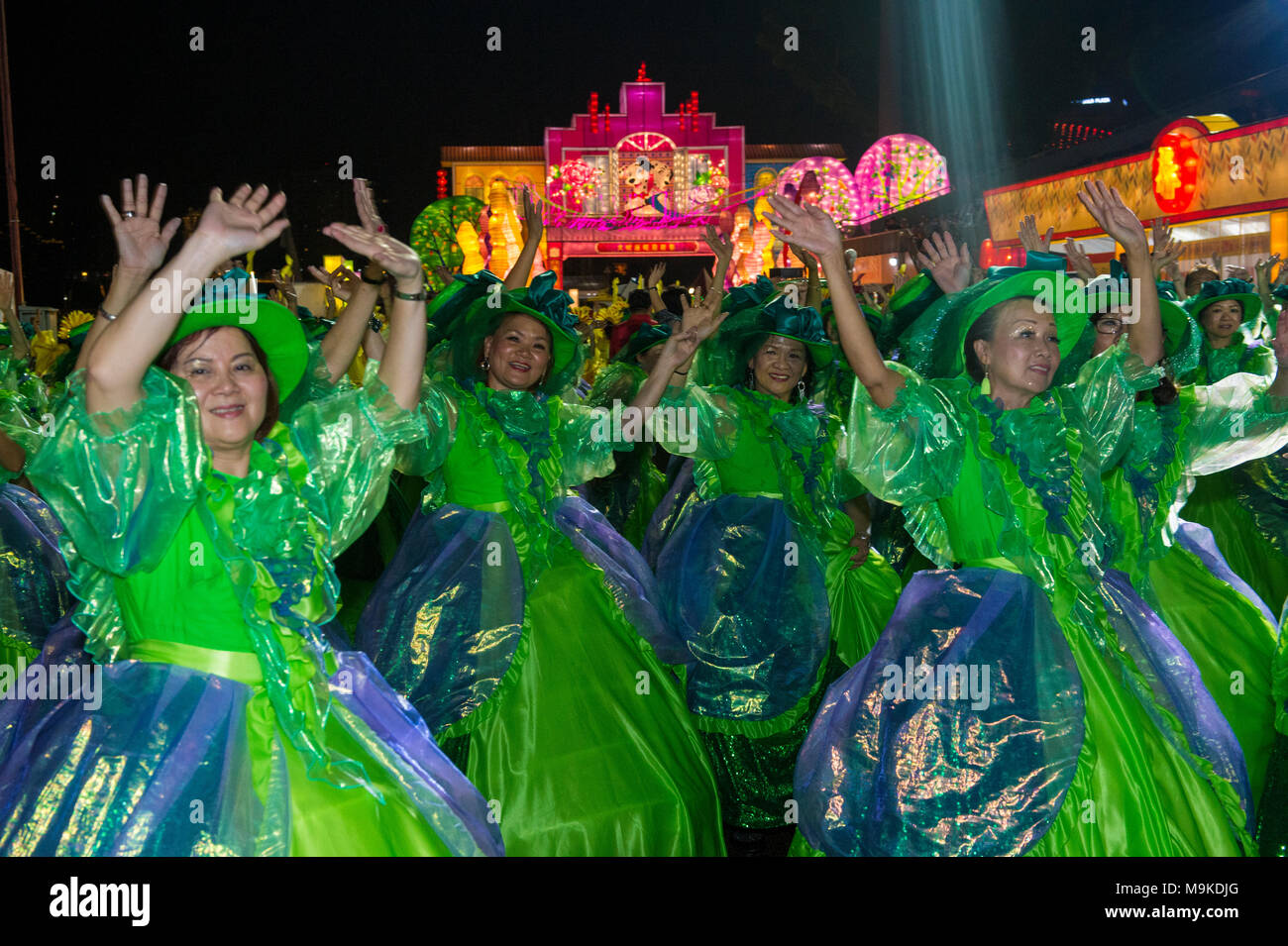 Chingay traditional dress hi-res stock photography and images - Alamy