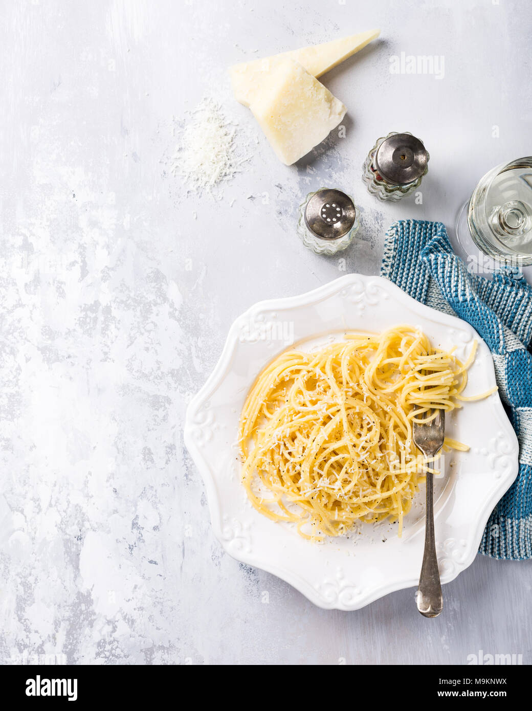 Italian pasta with pecorino cheese Stock Photo Alamy