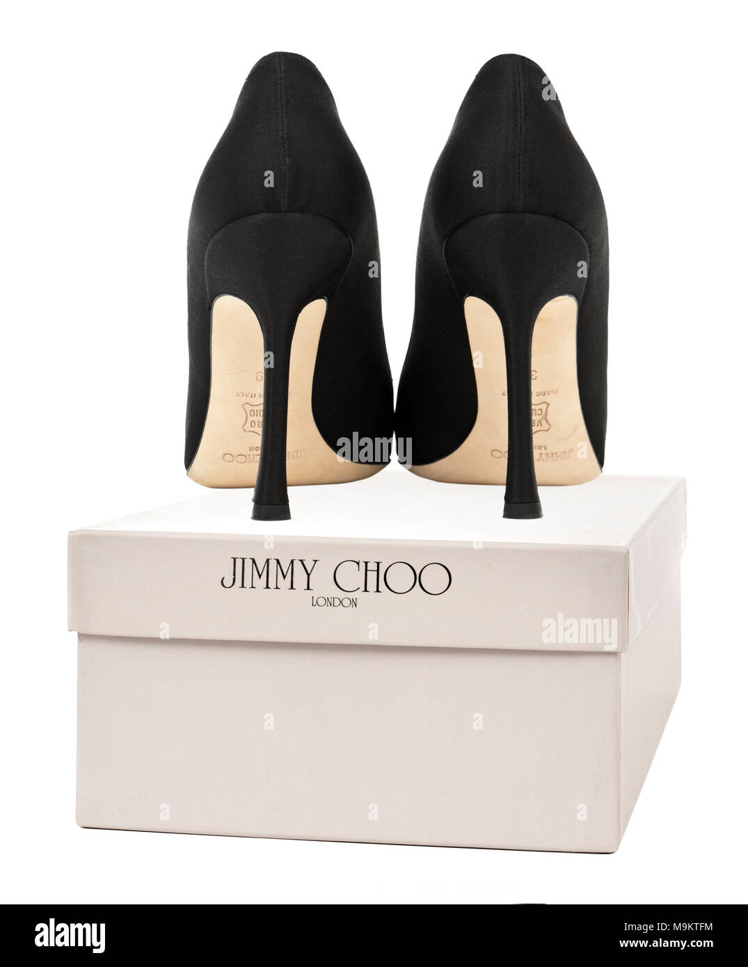 Mauve jage etage Jimmy Choo High Resolution Stock Photography and Images - Alamy