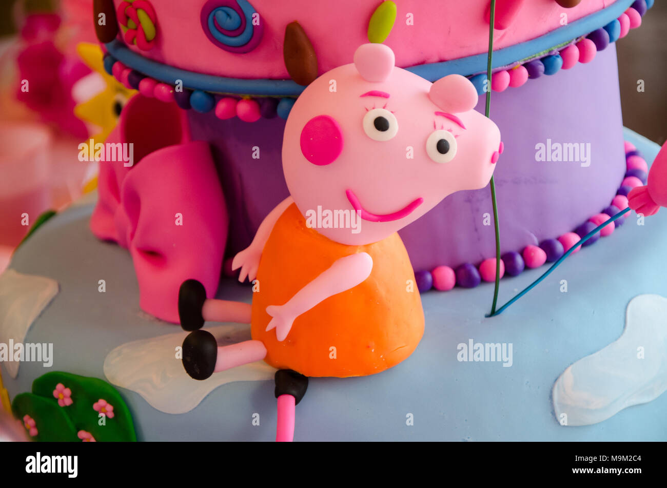 Peppa Pig Birthday Cake High Resolution Stock Photography And Images Alamy