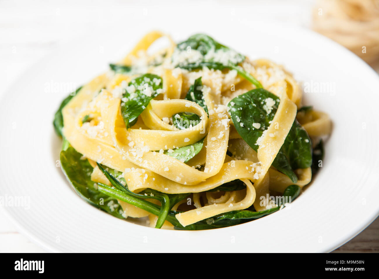 Spinach tagliatelle pasta Stock Photo Alamy