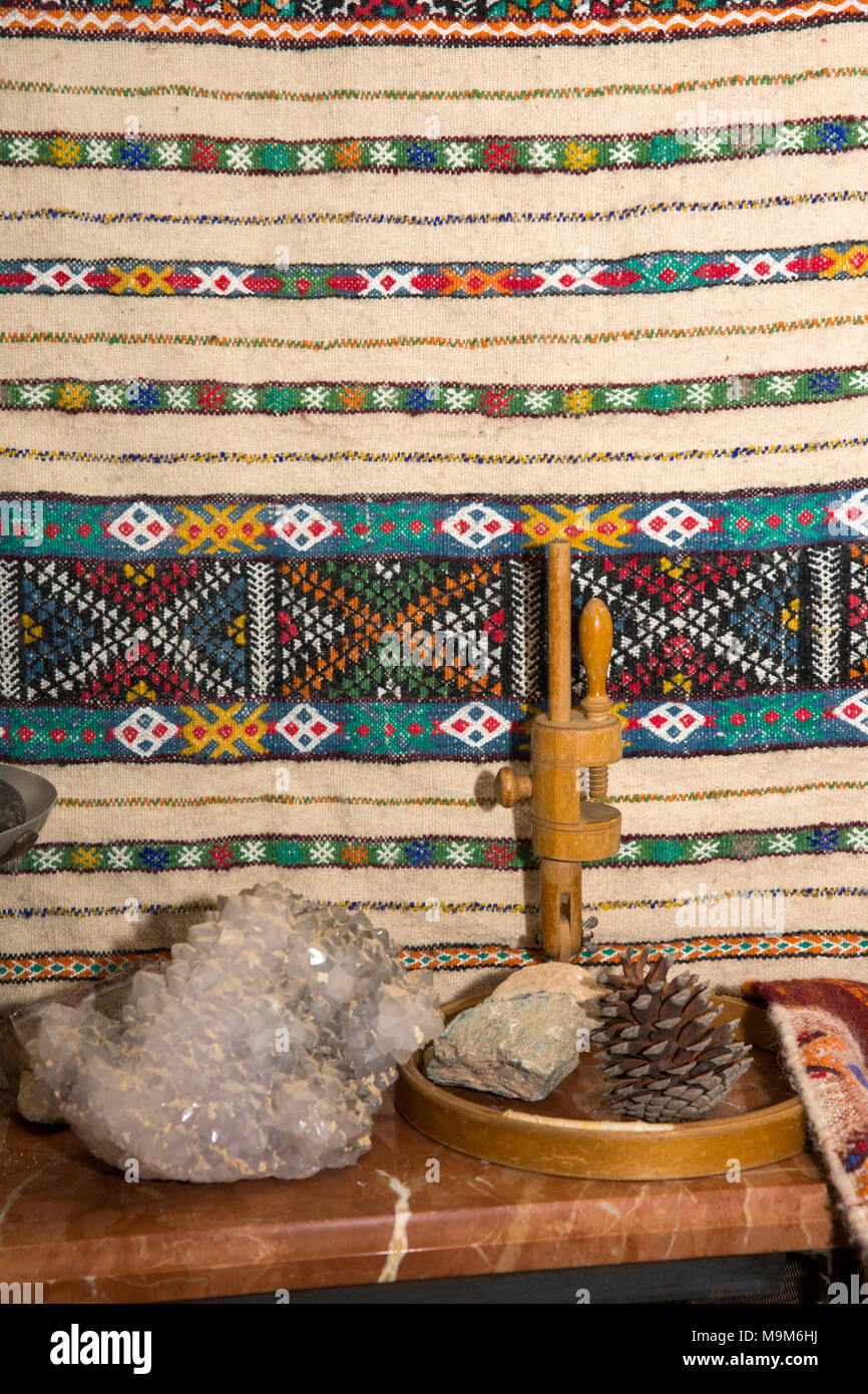 Morocco, Midelt, Kasbah Myriem, women-only textiles workshop, woven textile on display Stock Photo