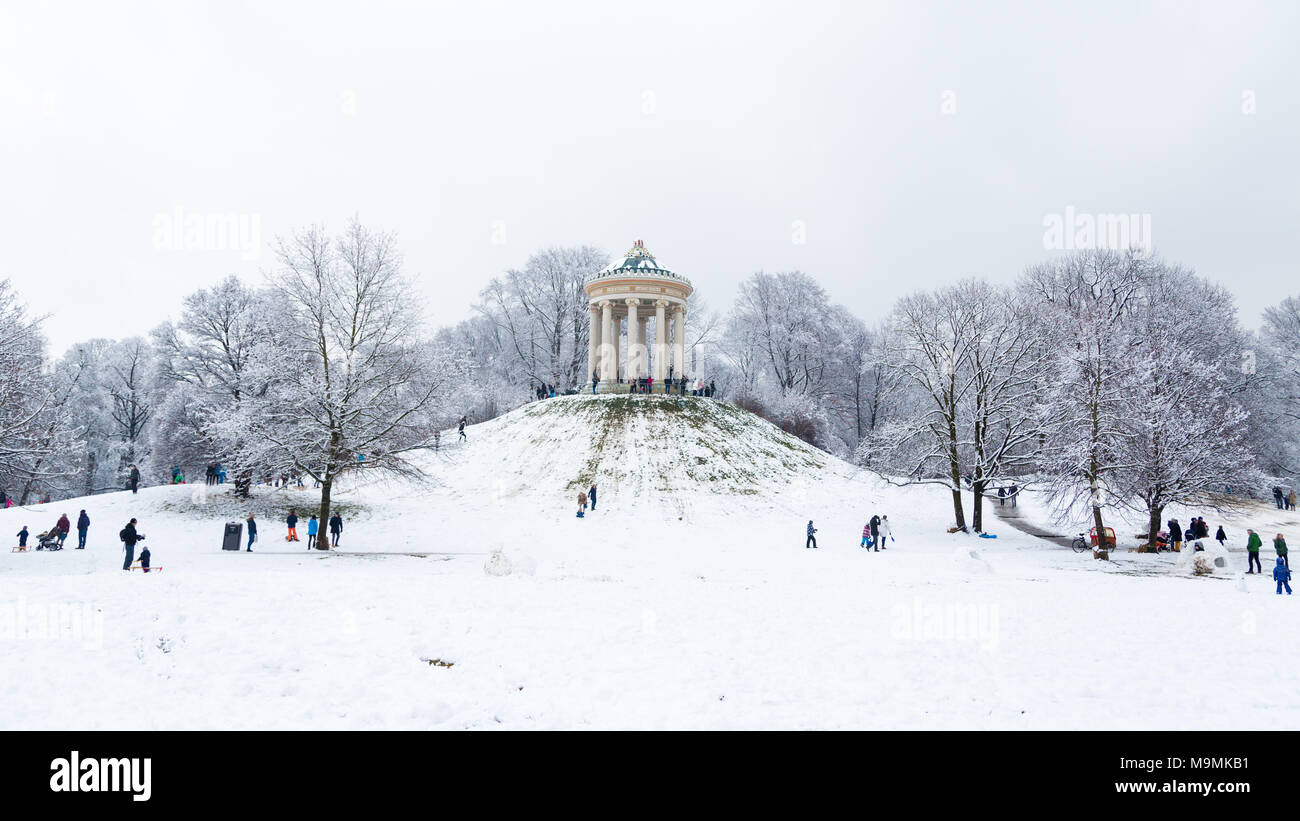English Garden Munich Winter Hi res Stock Photography And Images Alamy