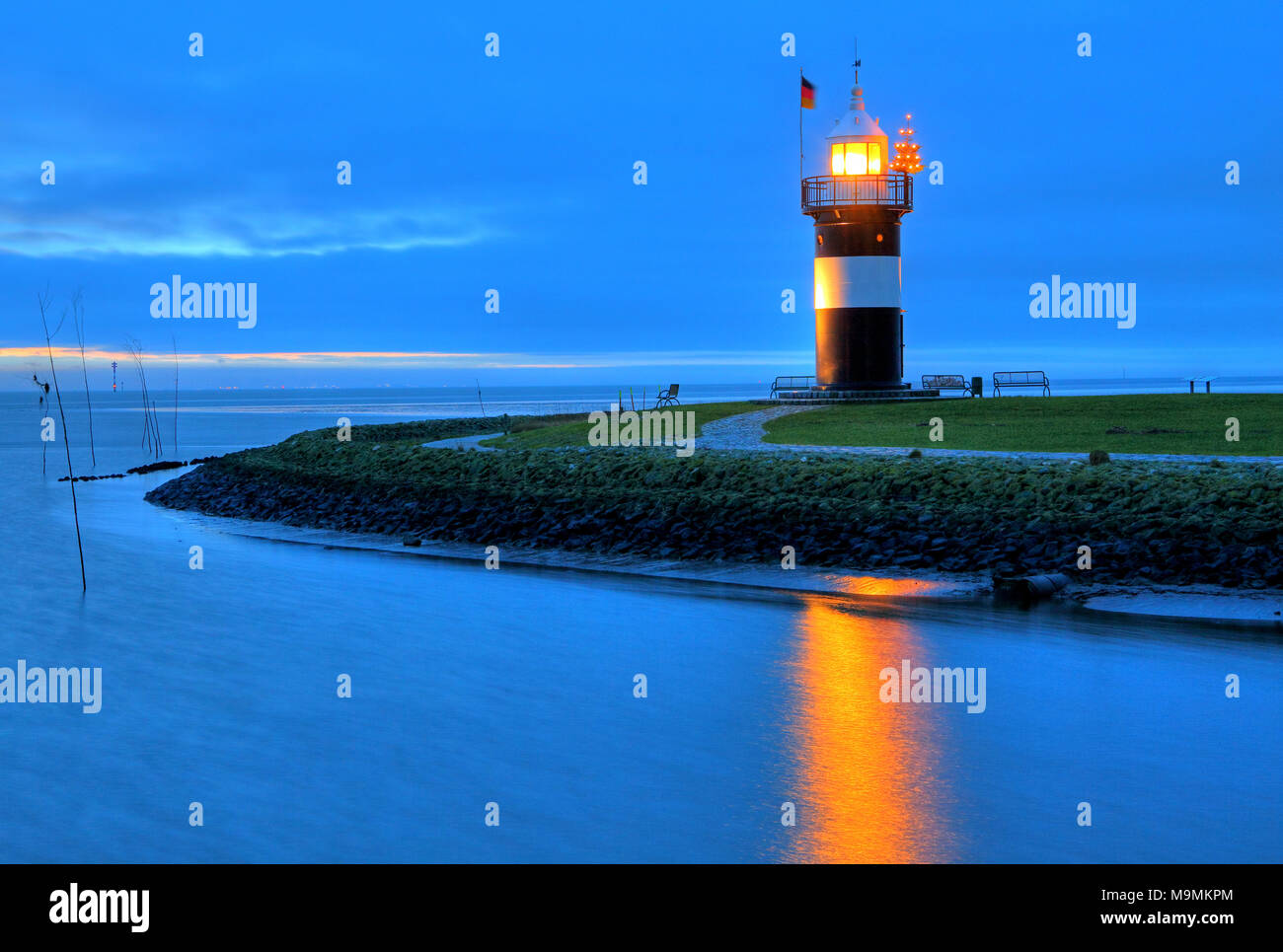 Christmas lighthouse hires stock photography and images Alamy