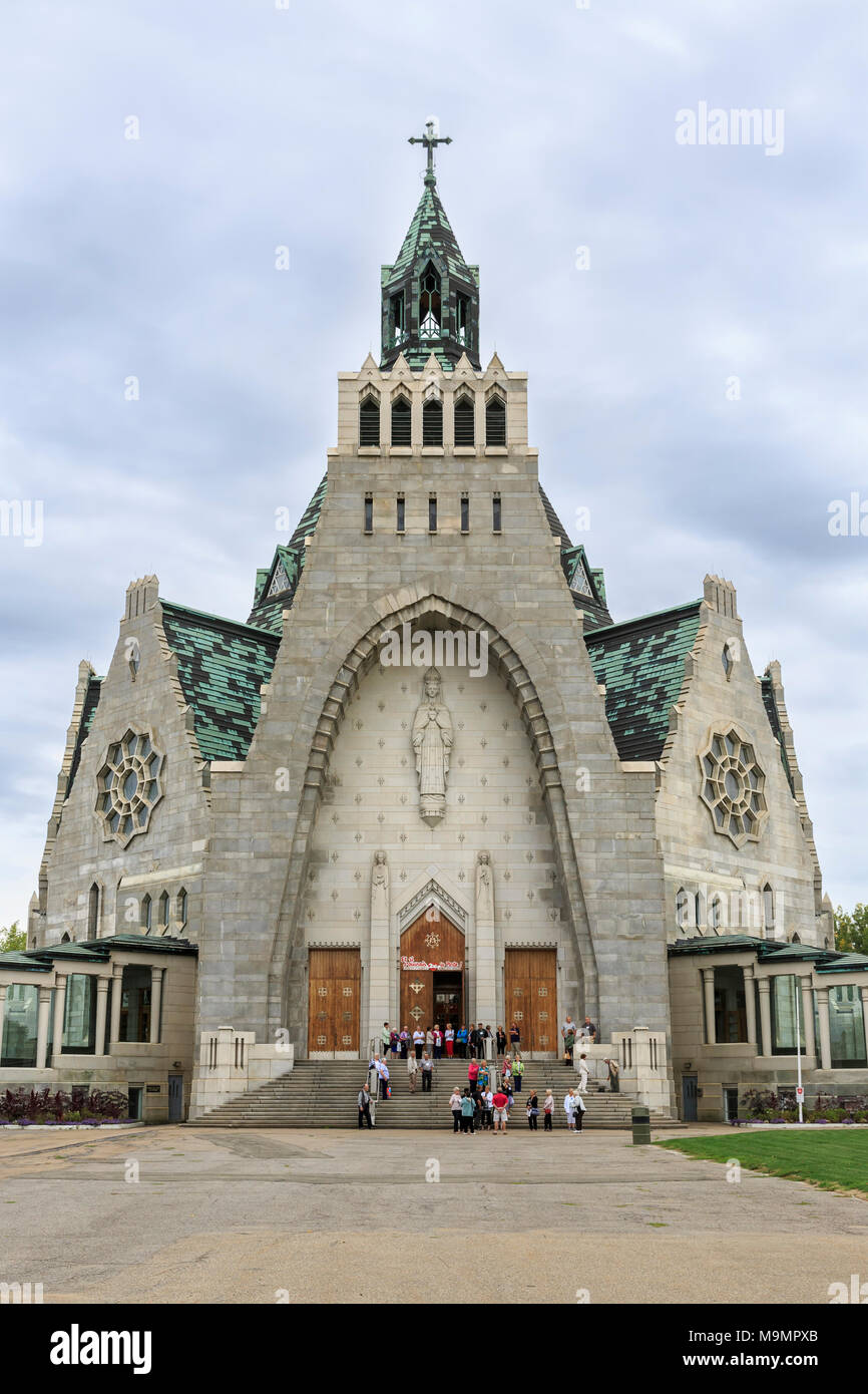 Basilica Notre-Dame du Cap, Trois-Rivières, Québec, Canada Stock Photo