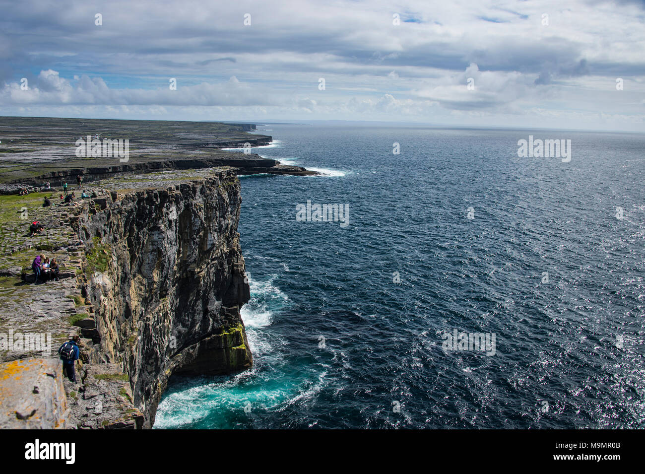 Coast aran islands hi-res stock photography and images - Alamy
