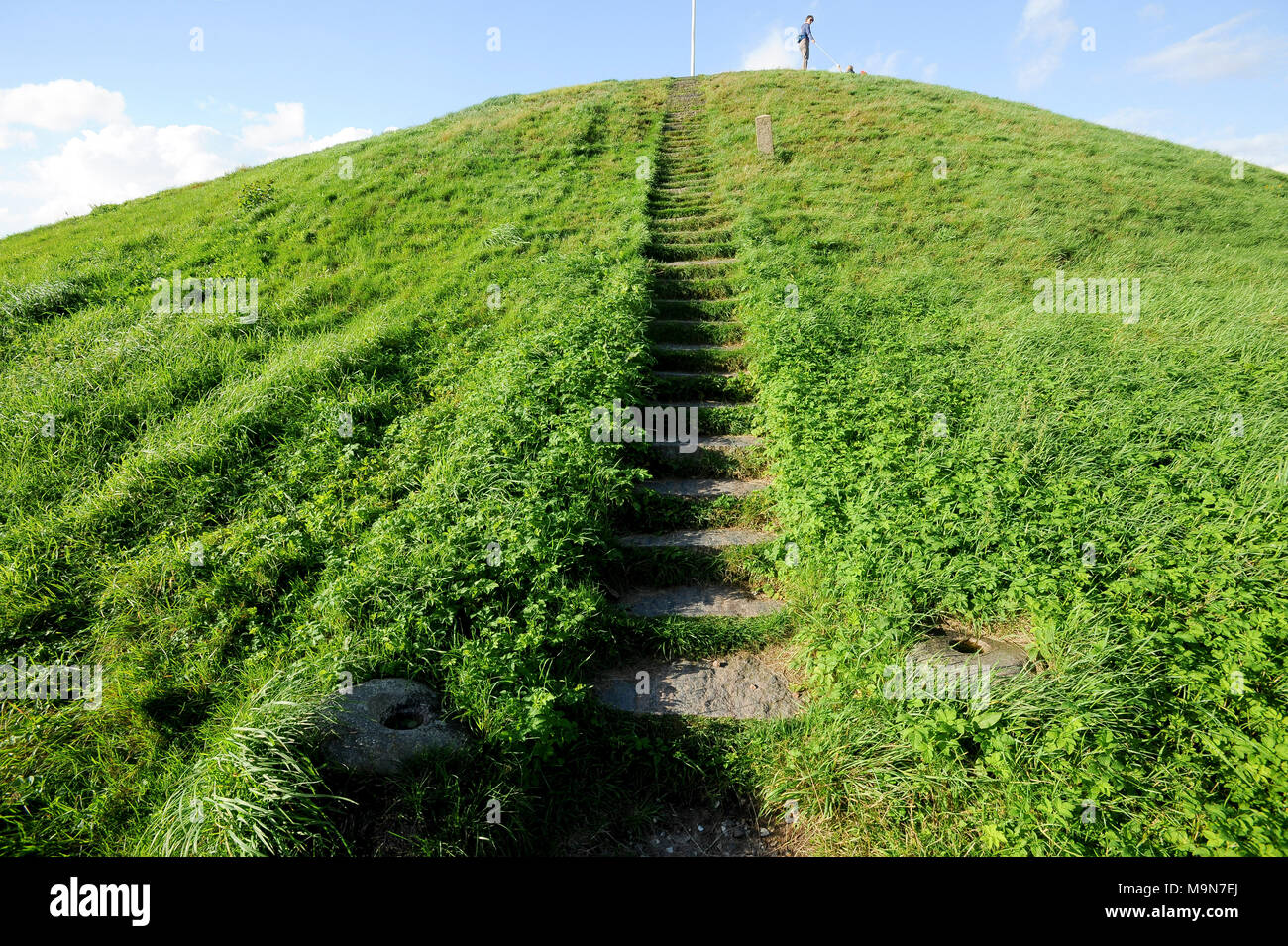 Large North Mound, built 958 959 probably for Gorm the Old, the first king of Denmark, by his son king Harald Bluetooth Gormsson. The royal seat of fi Stock Photo