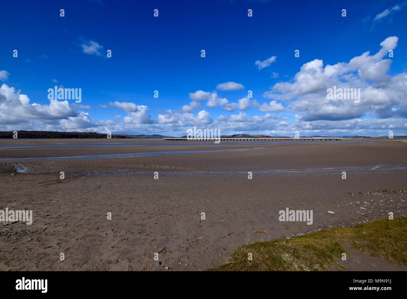 Arnside Viaduct and the Kent Estuary Stock Photo