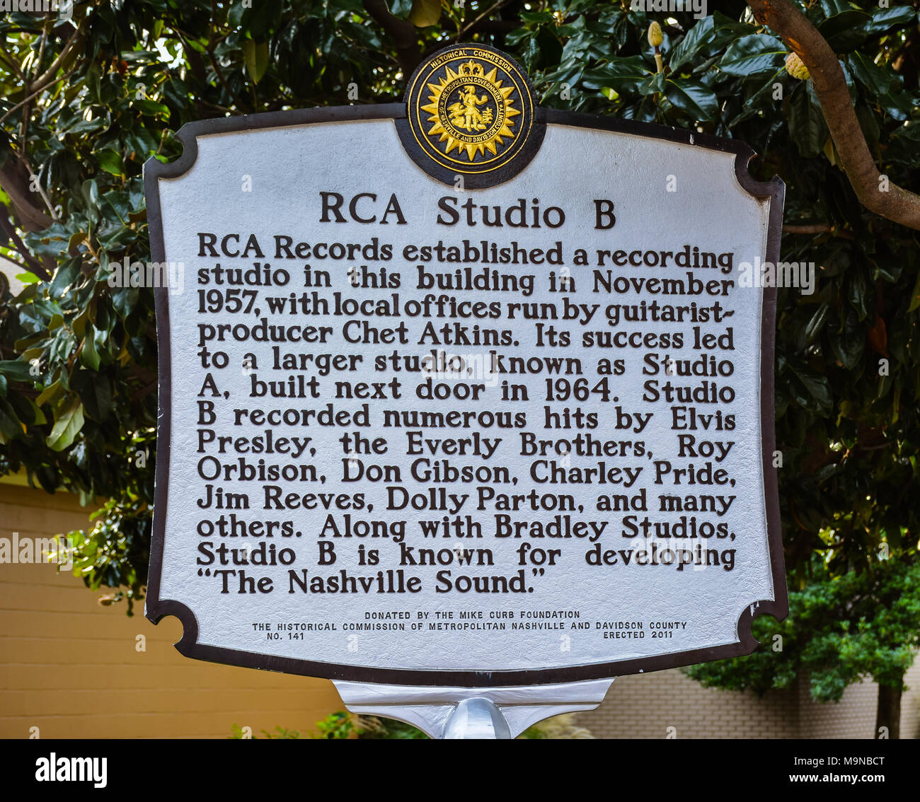 Marker describes history of RCA Studio B, once the recording home of popular music titans such as Elvis Presley, Chet Atkins, Eddy Arnold, etc. Stock Photo