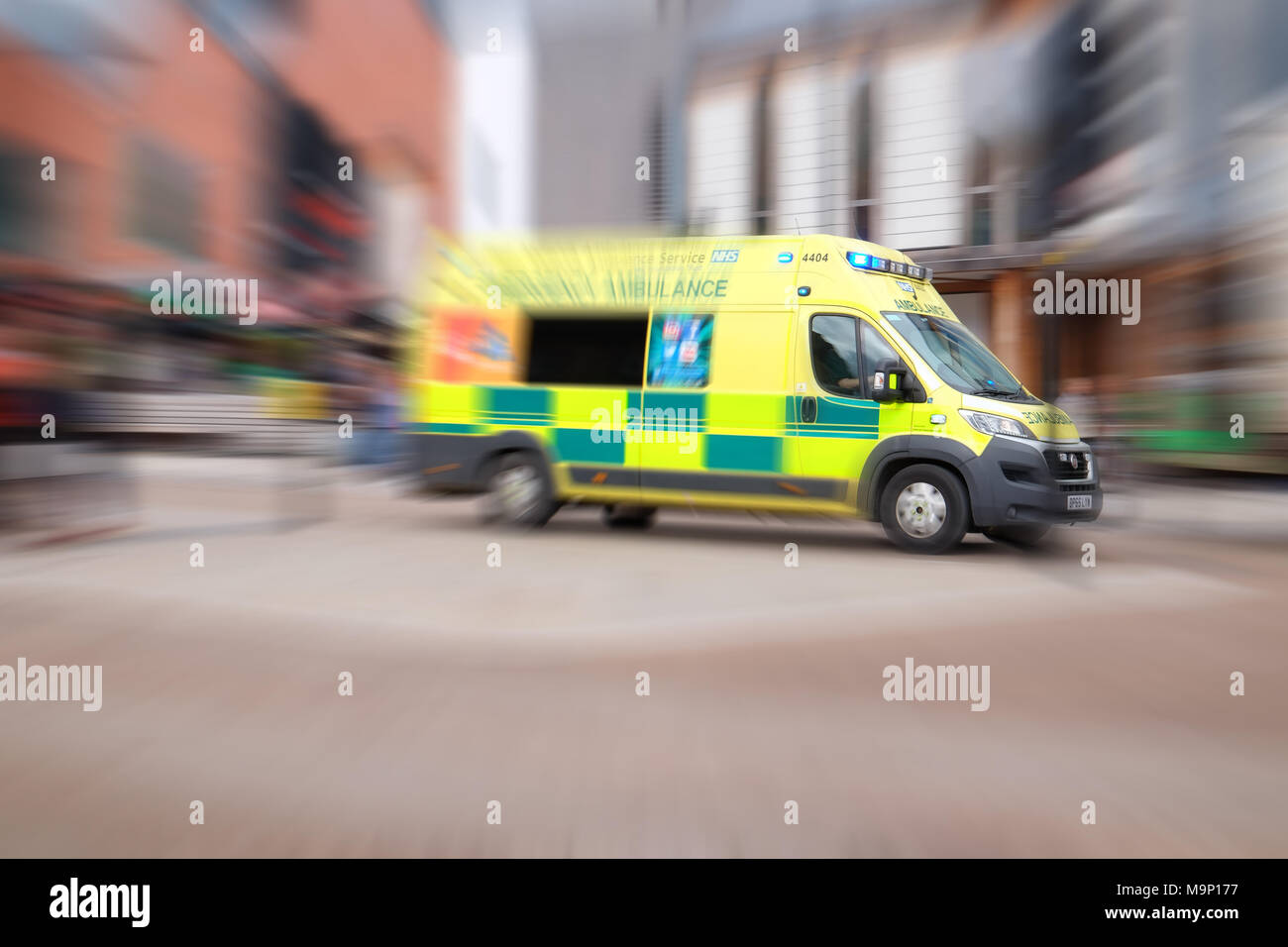 Ambulance lights uk hires stock photography and images Alamy