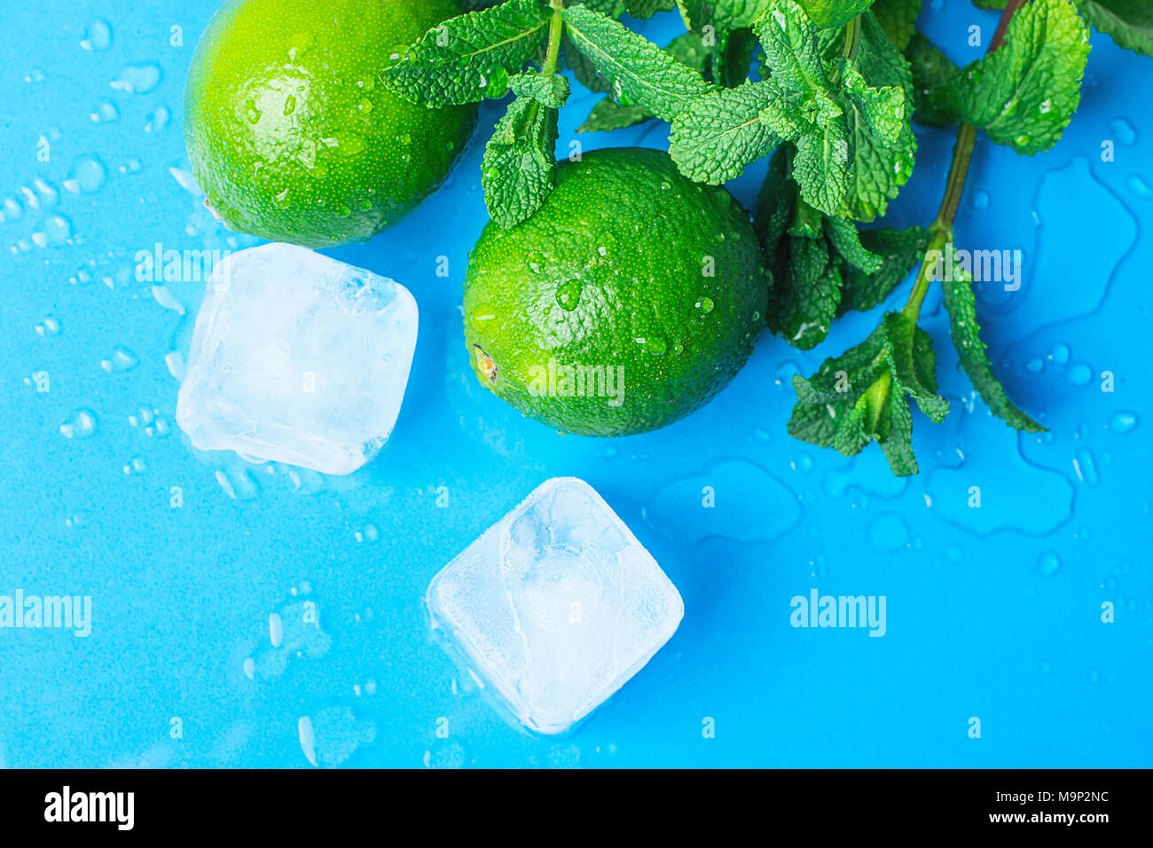 Leaflet drops hires stock photography and images Alamy