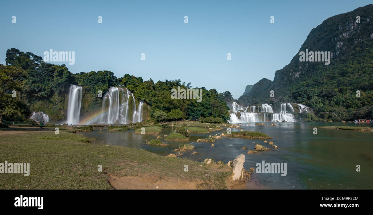 Ban Gioc / Detian Water Falls BanGioc is the most beautiful one in VietNam. It is also the natural border between Vietnam and China. Stock Photo