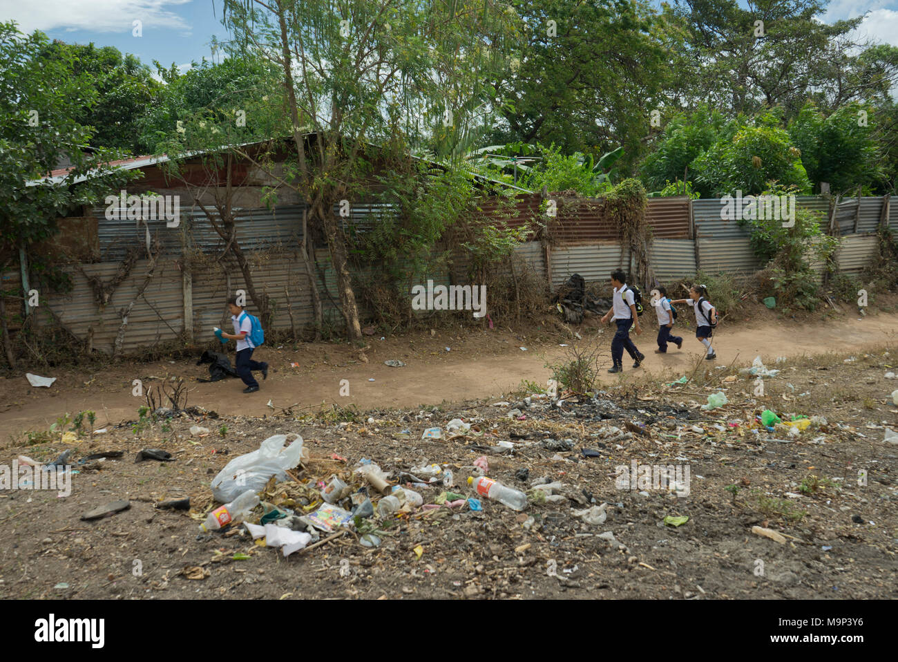 Schoolchildren in a poor neighbourhood of Managua, Nicaragua Stock Photo