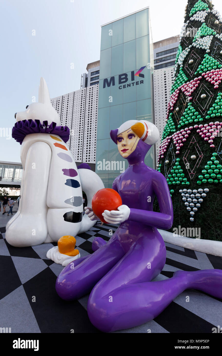 Sculptures of comic figures in front of the MBK Center, Shopping Mall, Siam Square, Pathum Wan, Bangkok, Thailand Stock Photo