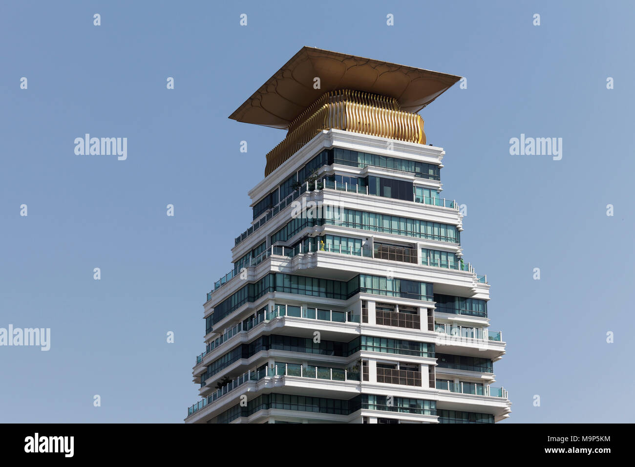 Le Raffine 39 Tower, Condominium with luxury condos, Khlong Tan Nuea, Watthana, Bangkok, Thailand Stock Photo