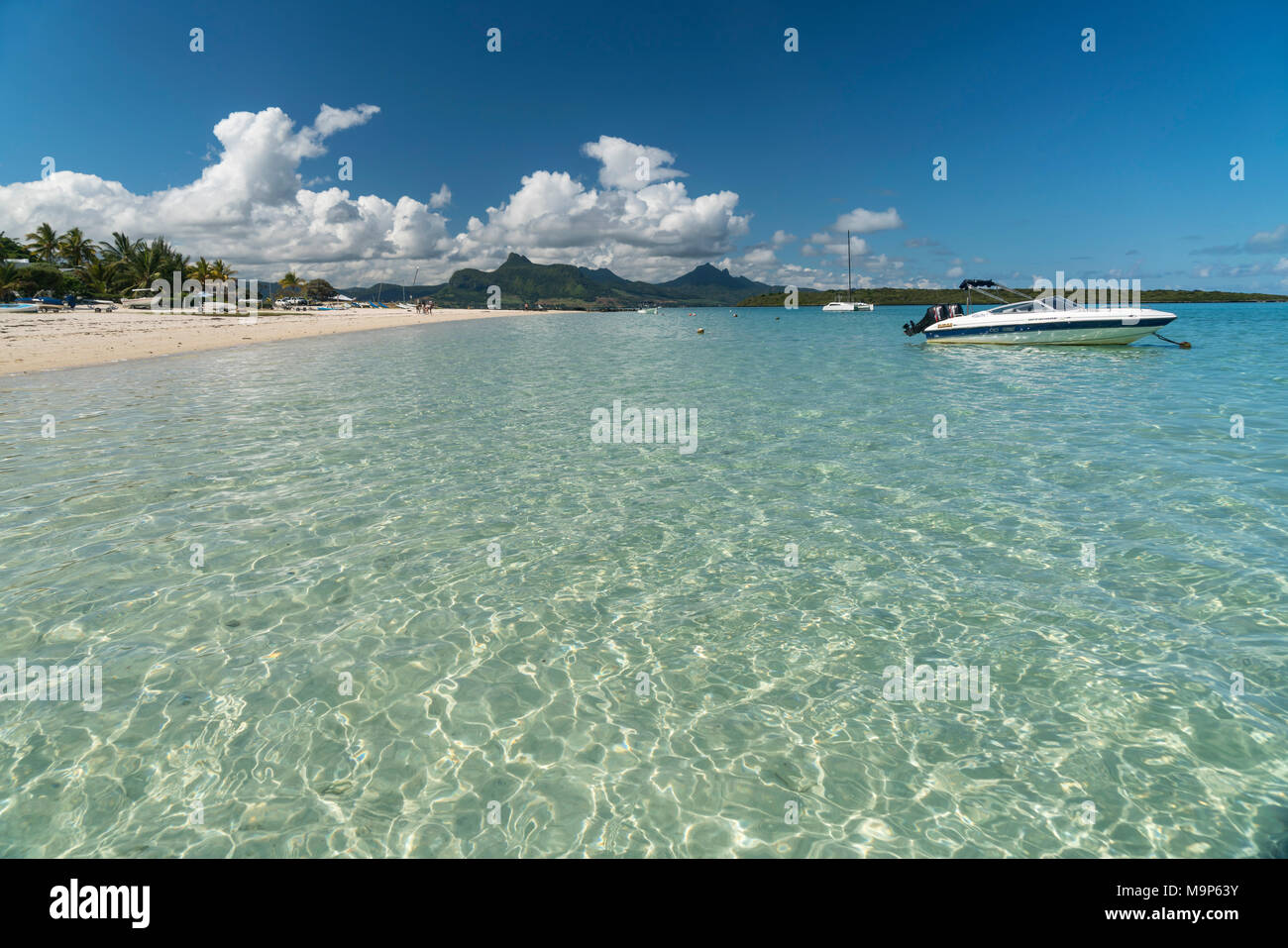 Am Strand von Pointe d'Esny, Mahebourg, Grand Port, Mauritius, Afrika,  | Pointe d'Esny, Mahebourg, Grand Port, Mauritius, Africa Stock Photo