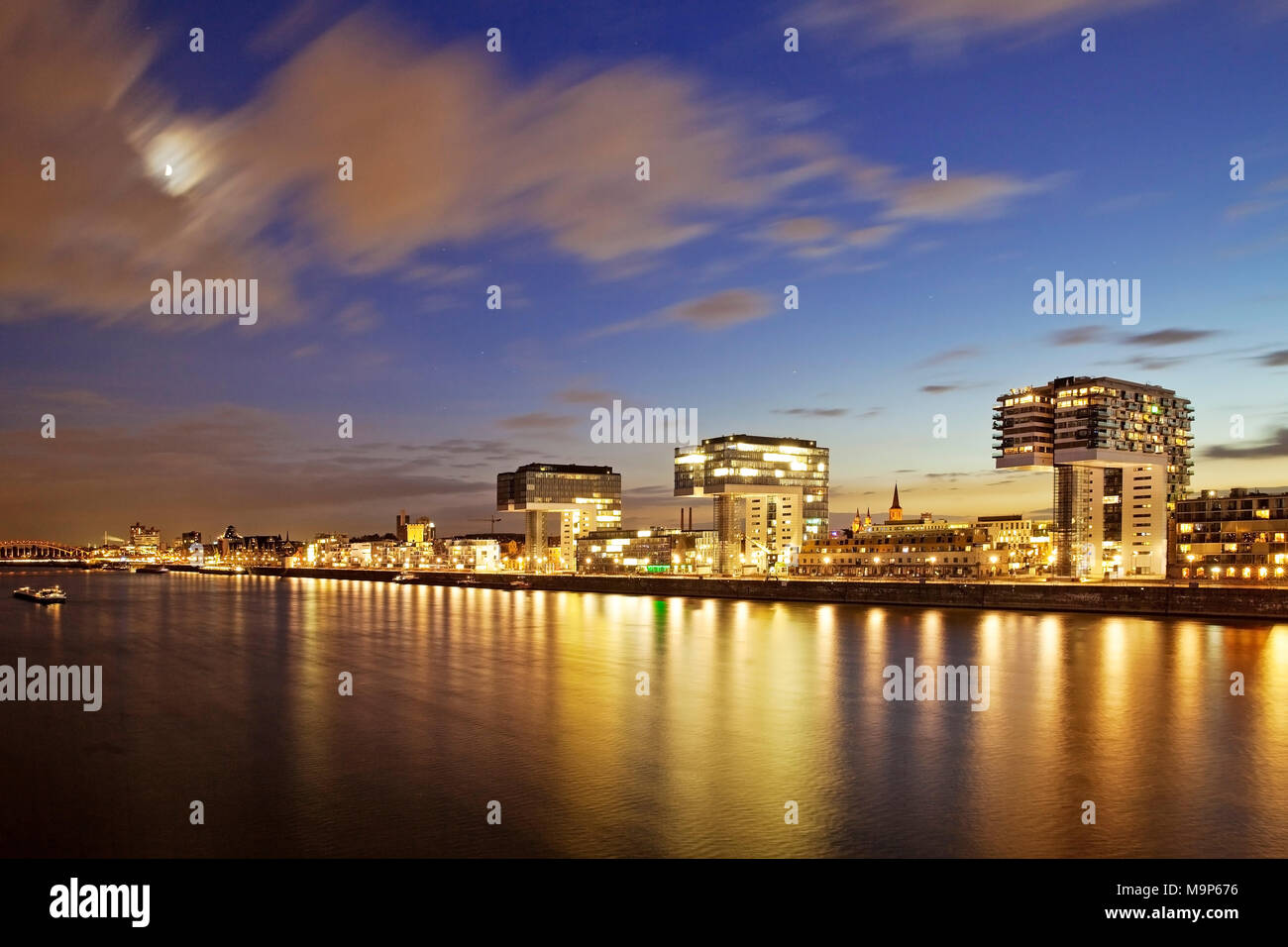 Koeln kranhaeuser hi-res stock photography and images - Alamy